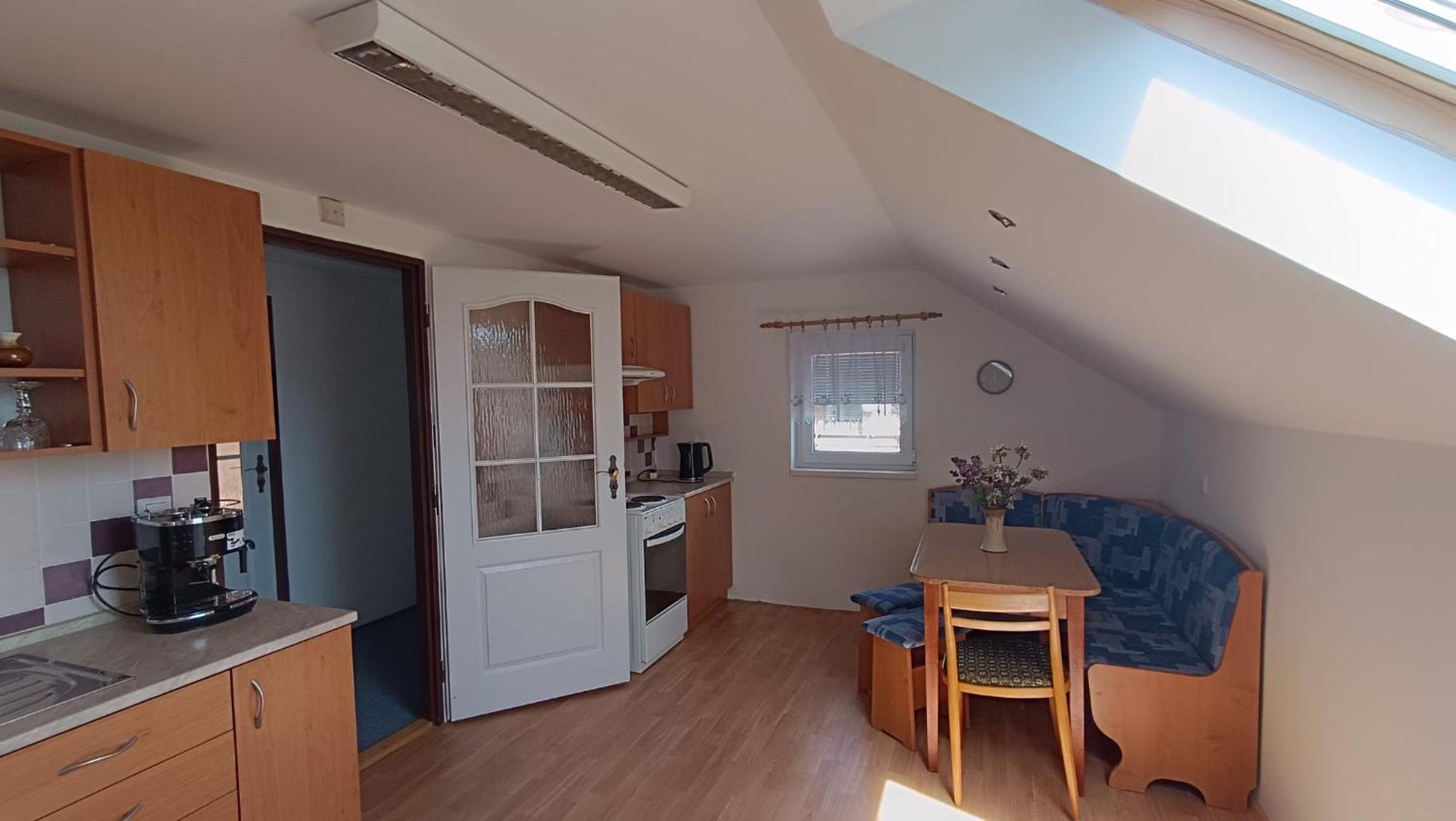 Apartment Vcelakov