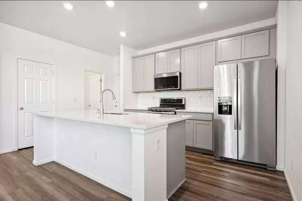 Hope Rental view 3