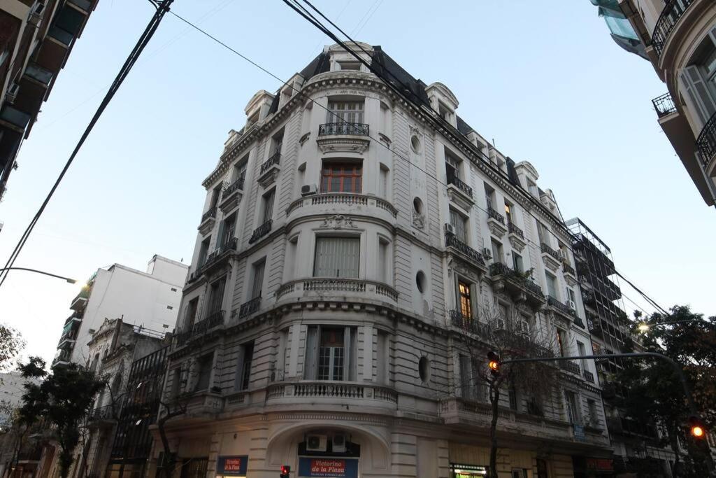 Hipolito Apart @Downtown