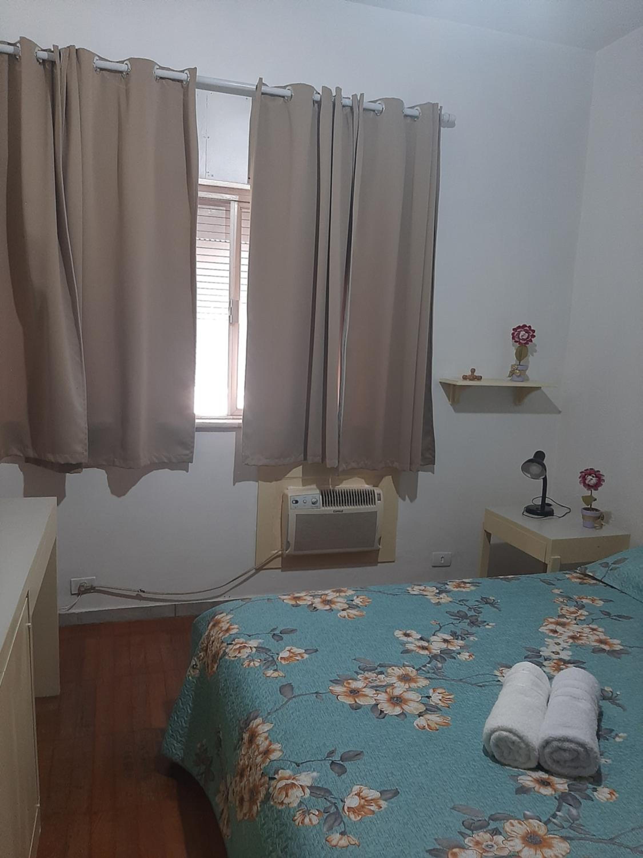 Apartamento amplo,arejado compartilhado