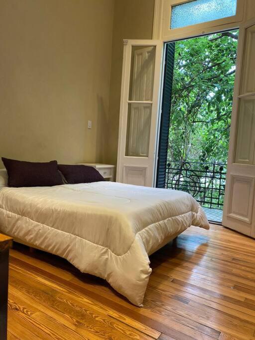 Casa con terraza privada ideal grupos de amigos y familias