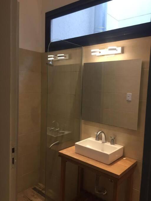 Casa con terraza privada ideal grupos de amigos y familias