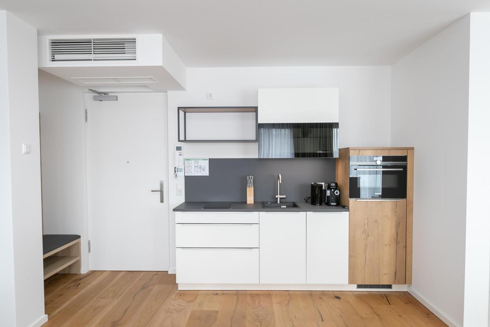 Helios Berlin Apartments