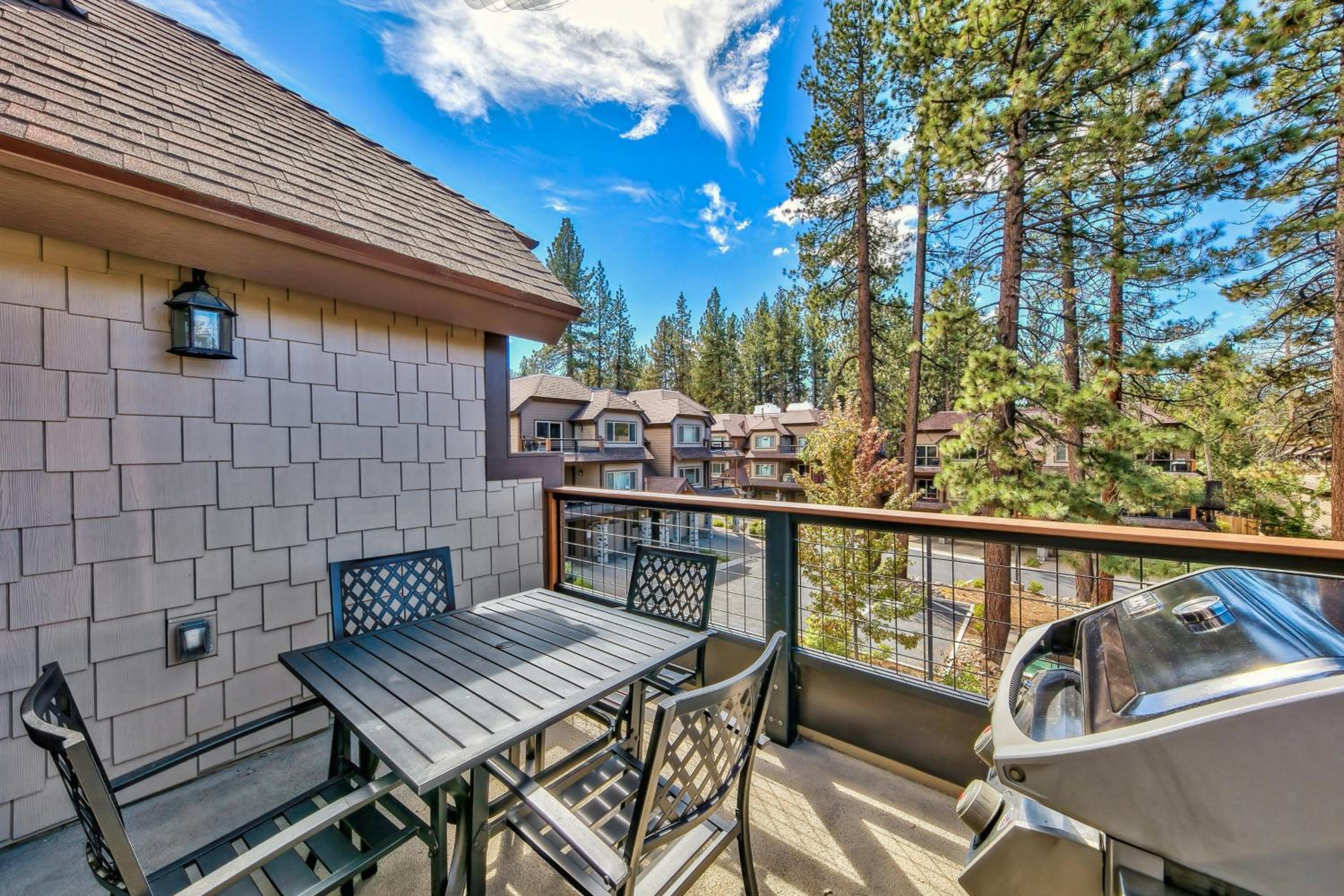 Lake Tahoe Vacations - Tahoe Woods 203 at Stateline - Heavenly Slopes Lake Pets - Property Image 24