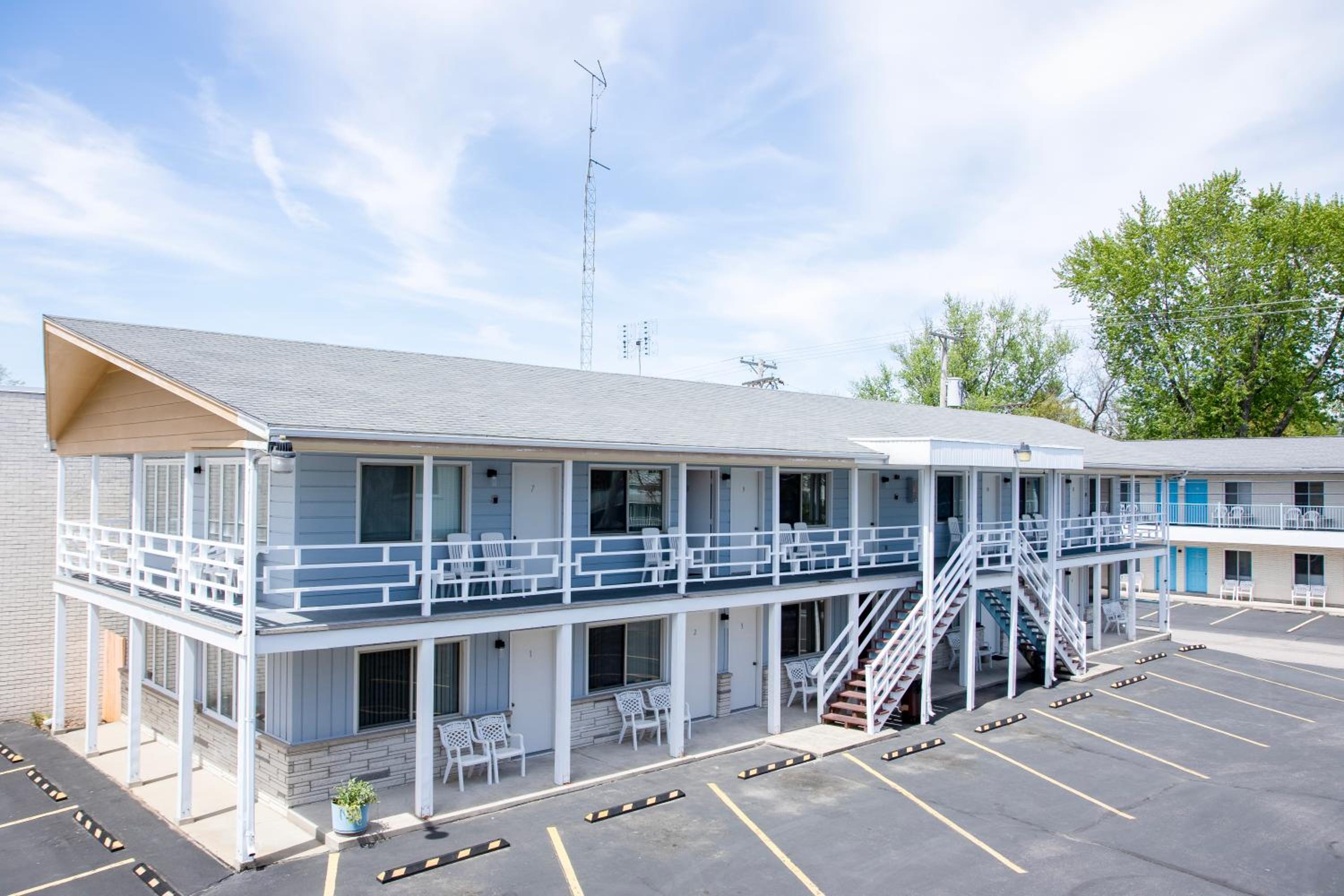 Starlite Motel