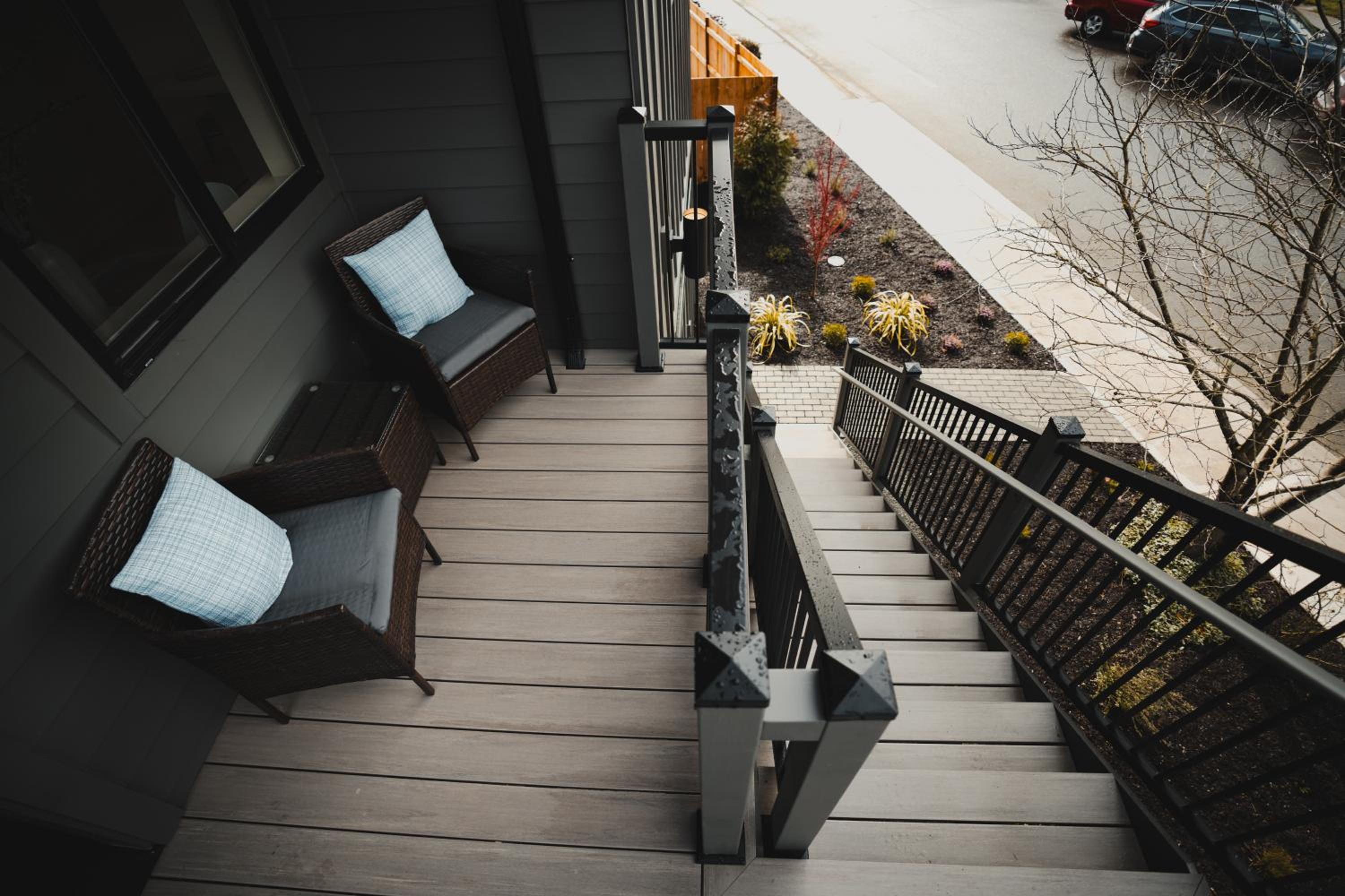 Olde Town Issaquah Modern Home view 4