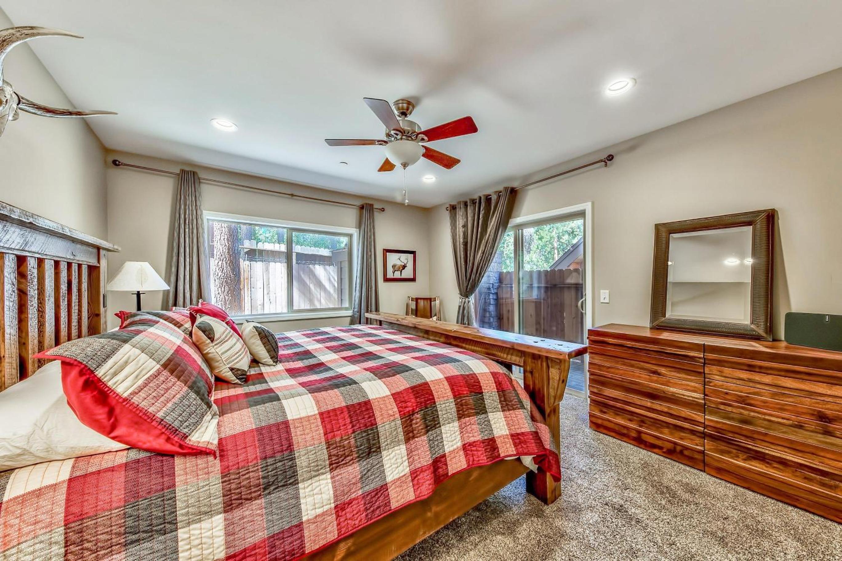 Lake Tahoe Vacations - Tahoe Woods 502 at Stateline - Pets Lake Heavenly Village - Property Image 30