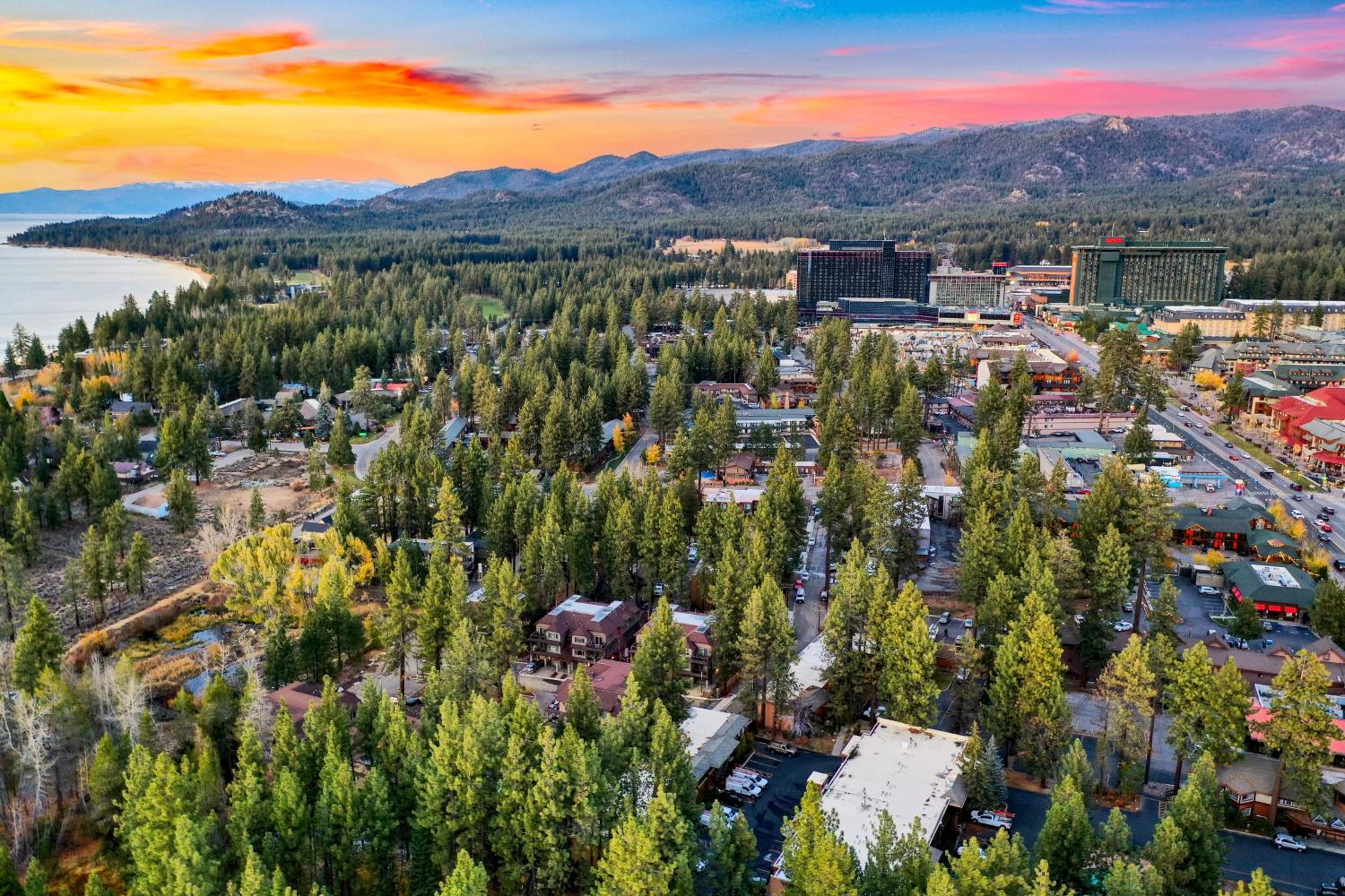 Lake Tahoe Vacations - Tahoe Woods 502 at Stateline - Pets Lake Heavenly Village - Property Image 10