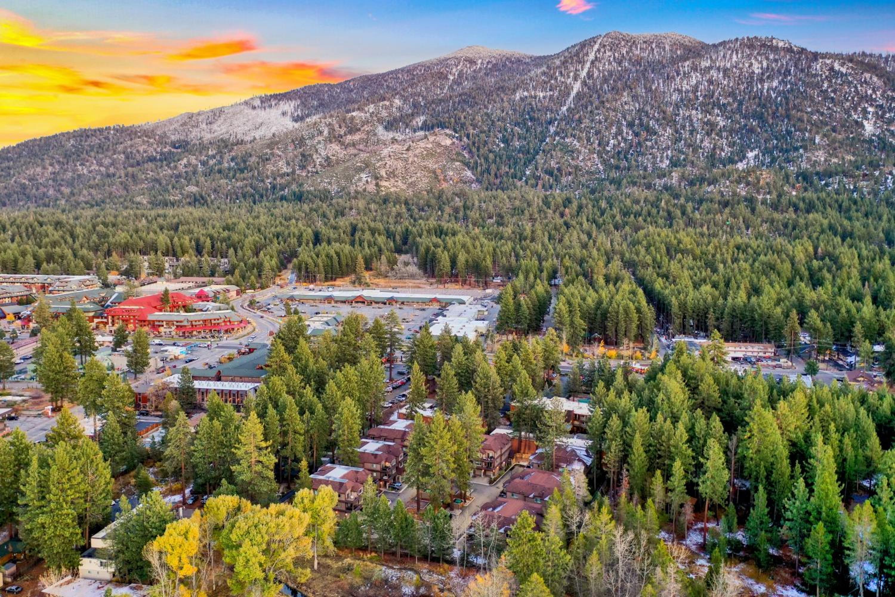 Lake Tahoe Vacations - Tahoe Woods 502 at Stateline - Pets Lake Heavenly Village - Property Image 11