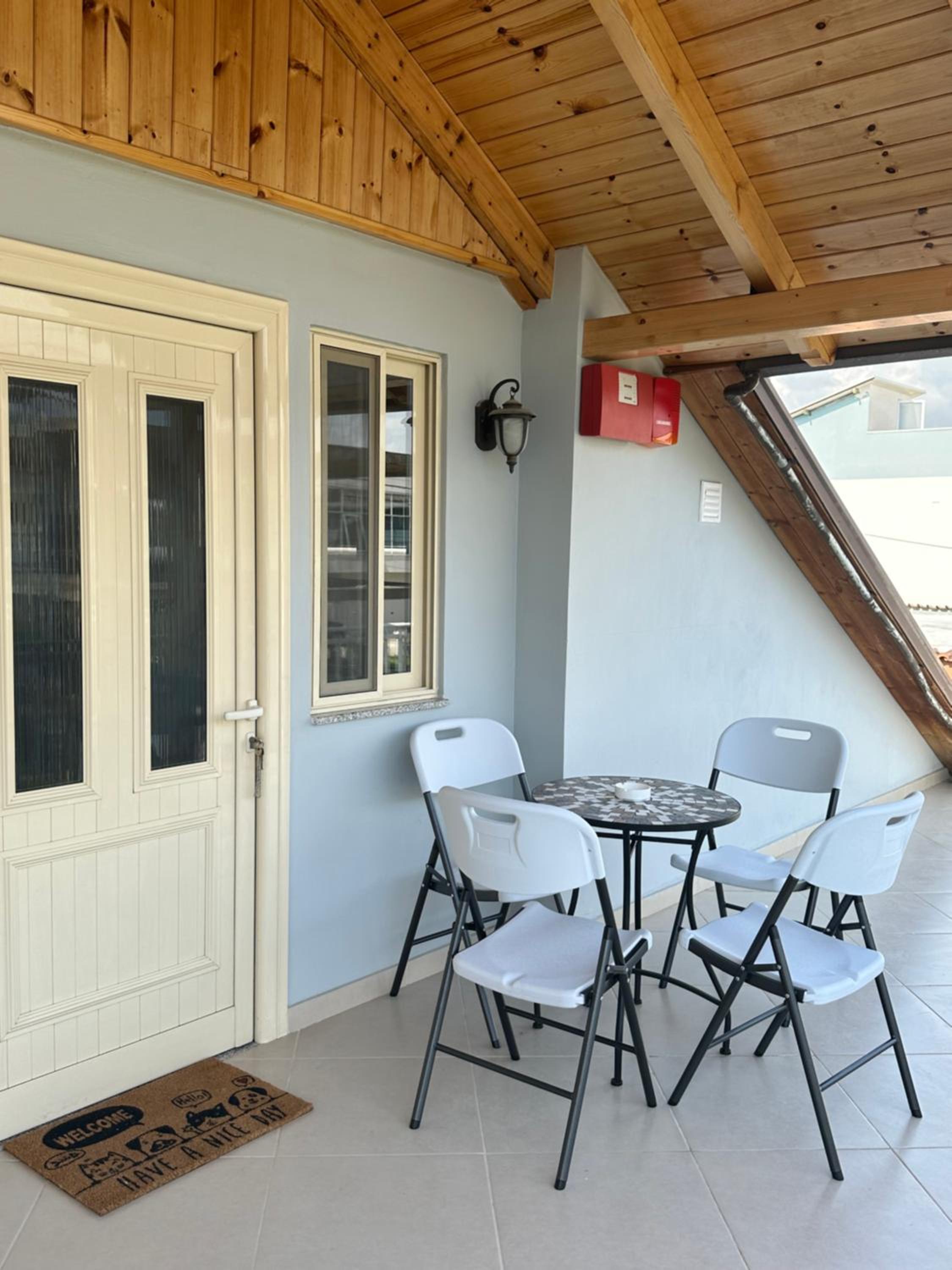 2Bedroom Apartment,free parking 06