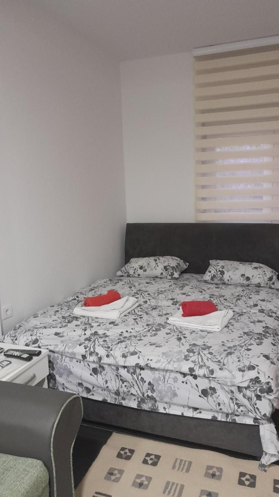 Apartments F view 3