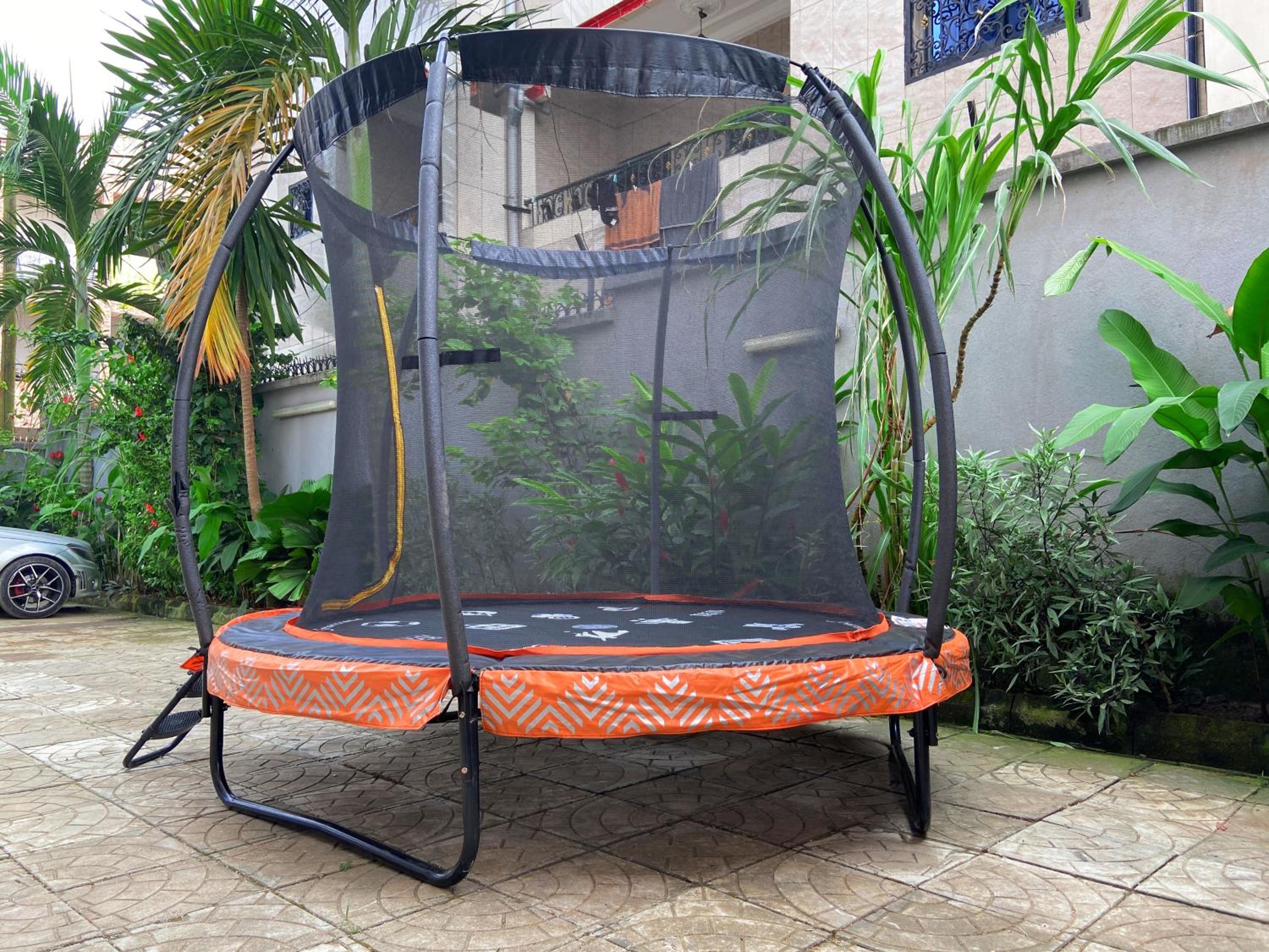 Stylish African-Chic Apartment - WiFi, Gardien, Parking, Climaté