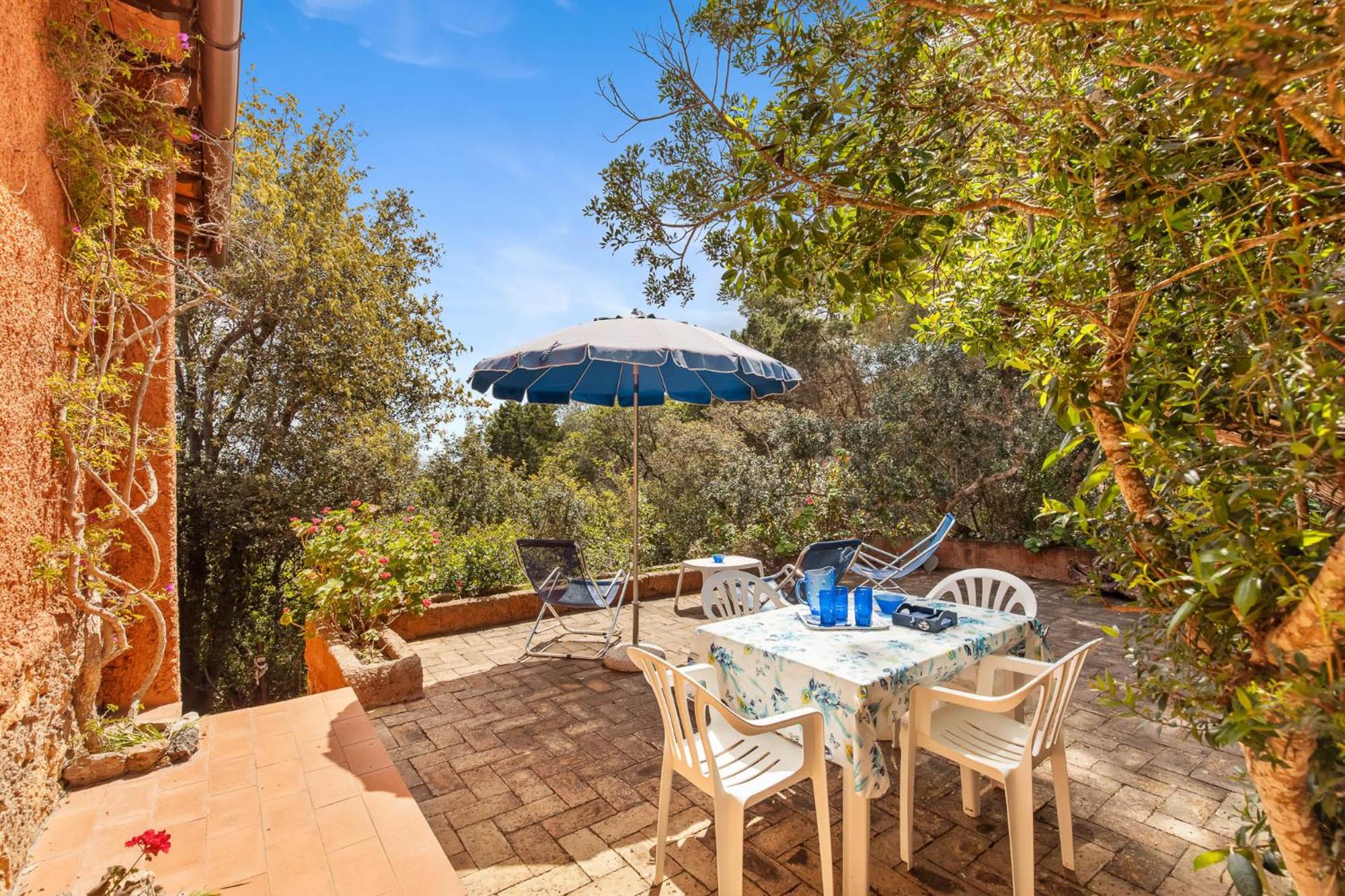 Amazing villa in a unique mediterranean island