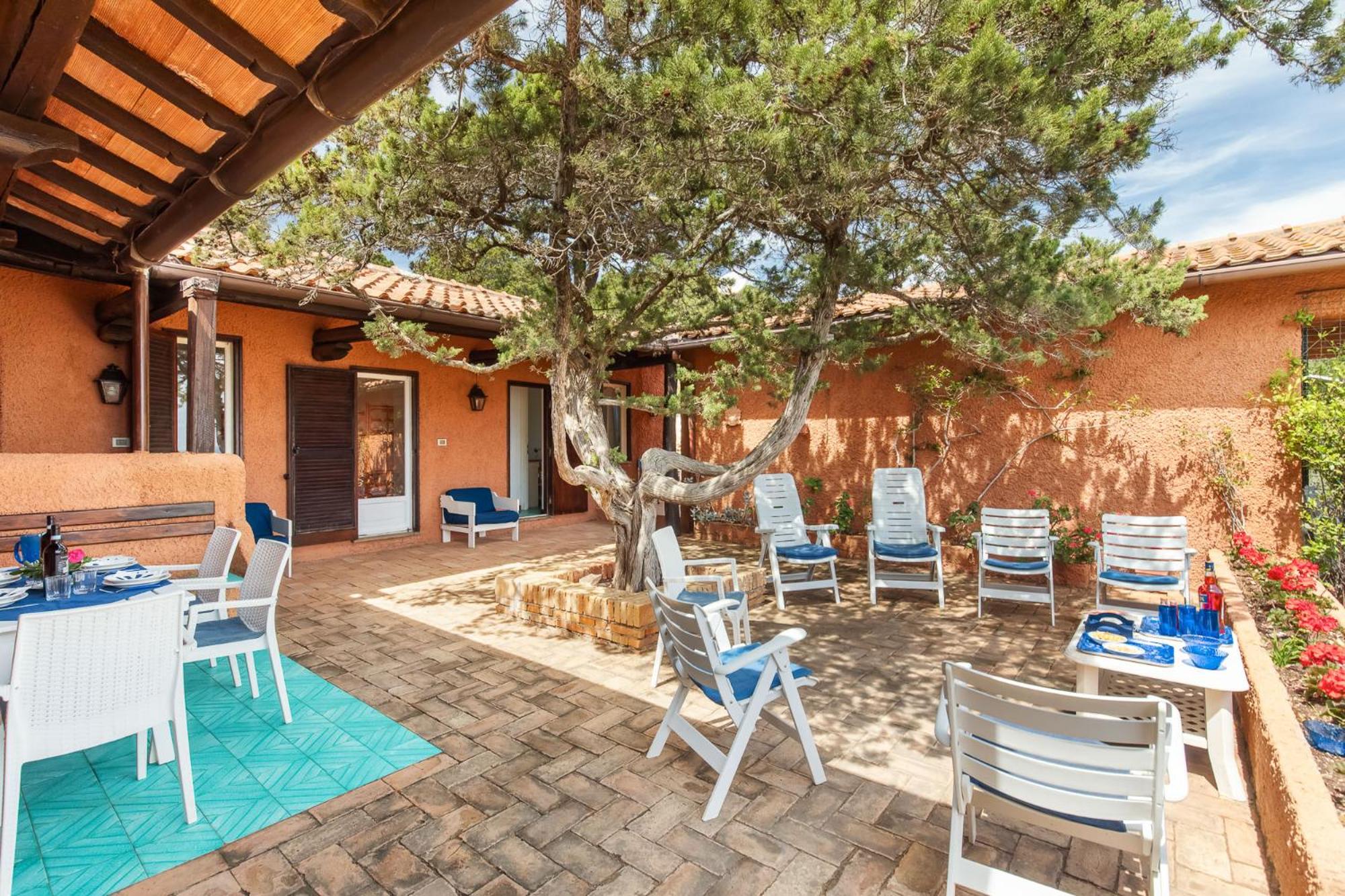 Amazing villa in a unique mediterranean island