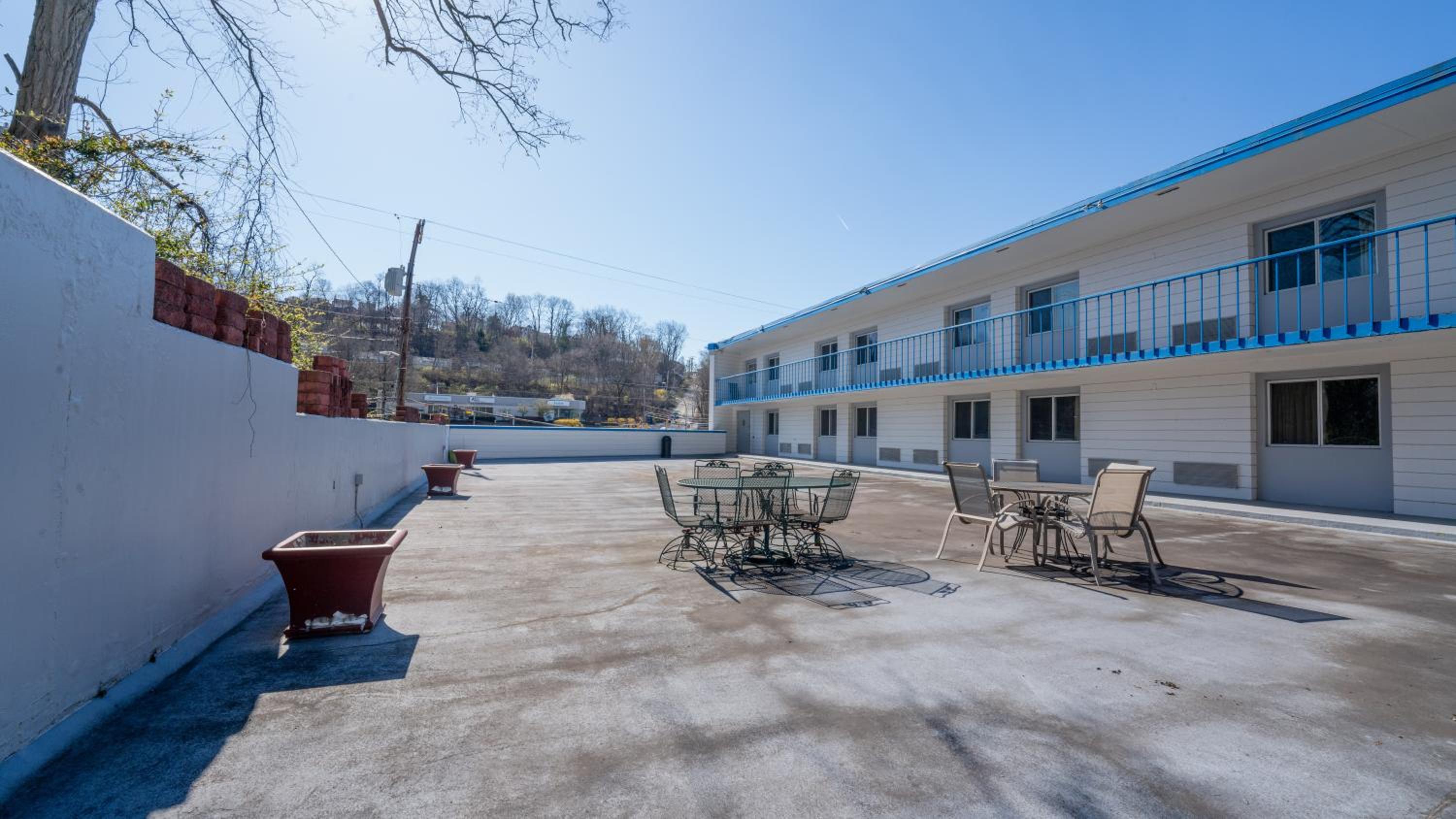 THE INN-Pittsburgh - Property Image 14