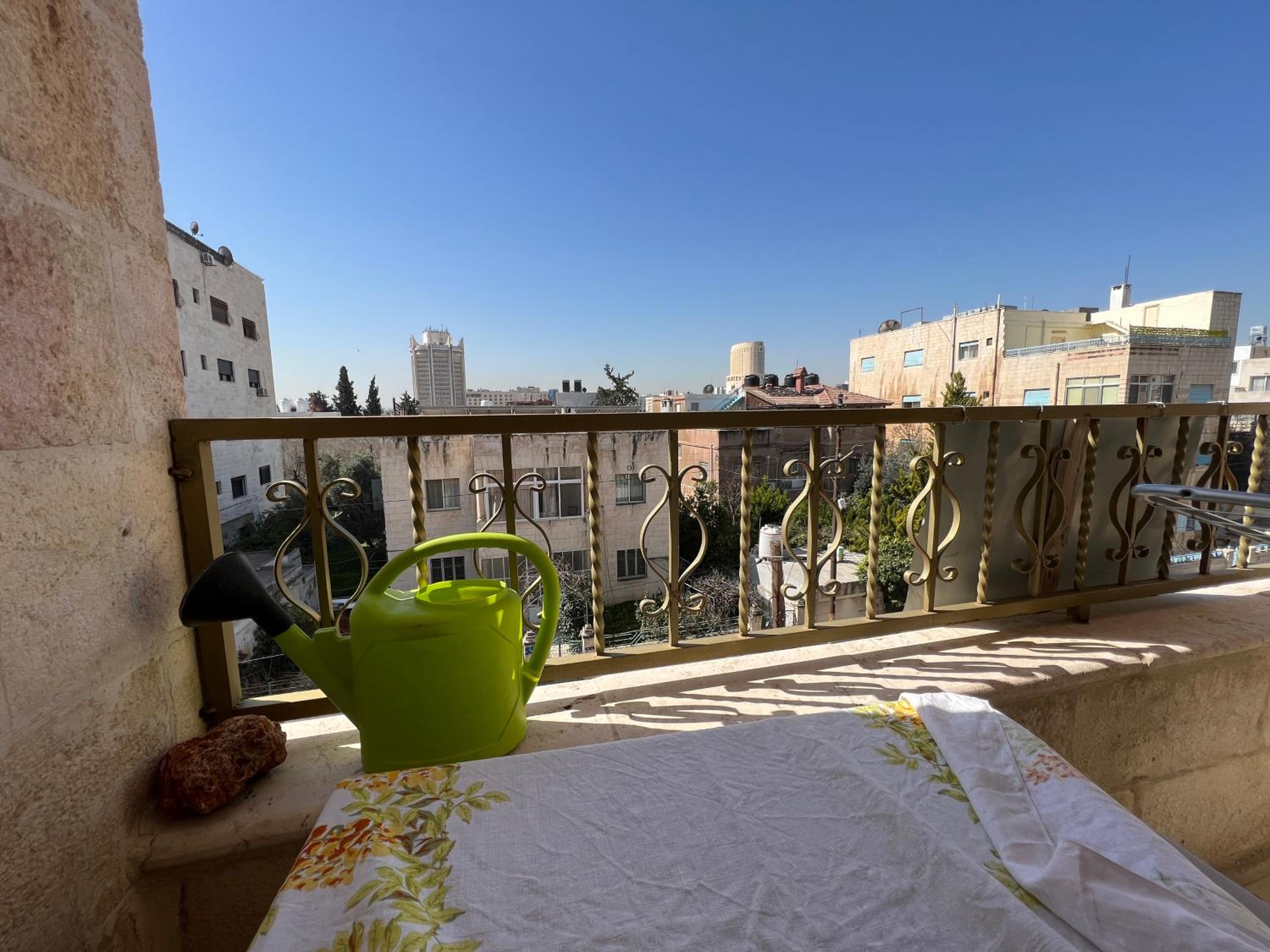 Super modern comfortable apartment at the heart of historic Amman view 4