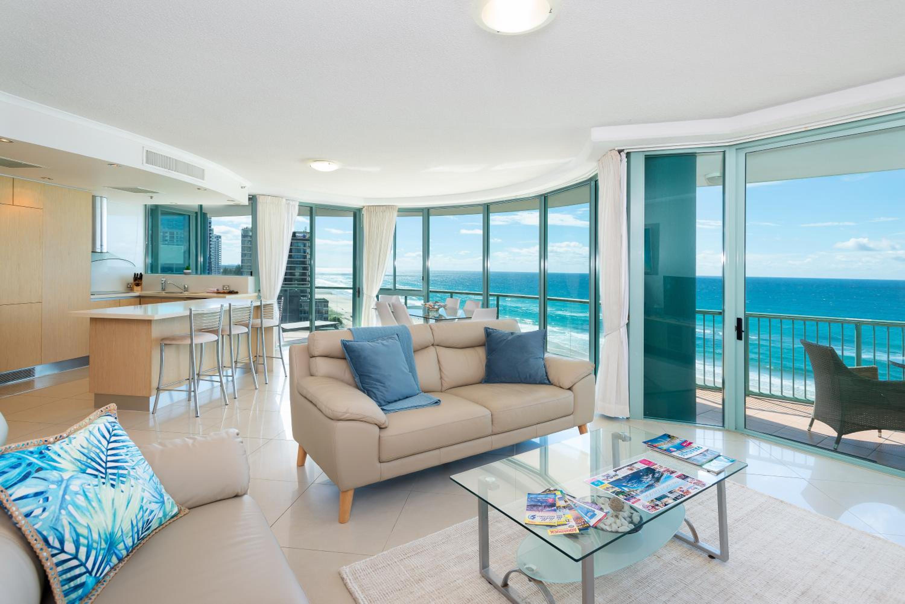 The Waterford on Main Beach