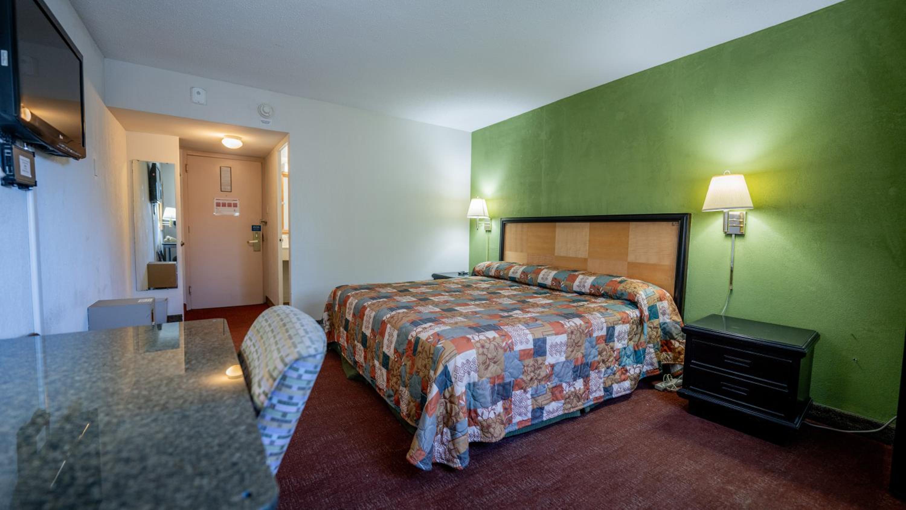 THE INN-Pittsburgh - Property Image 9