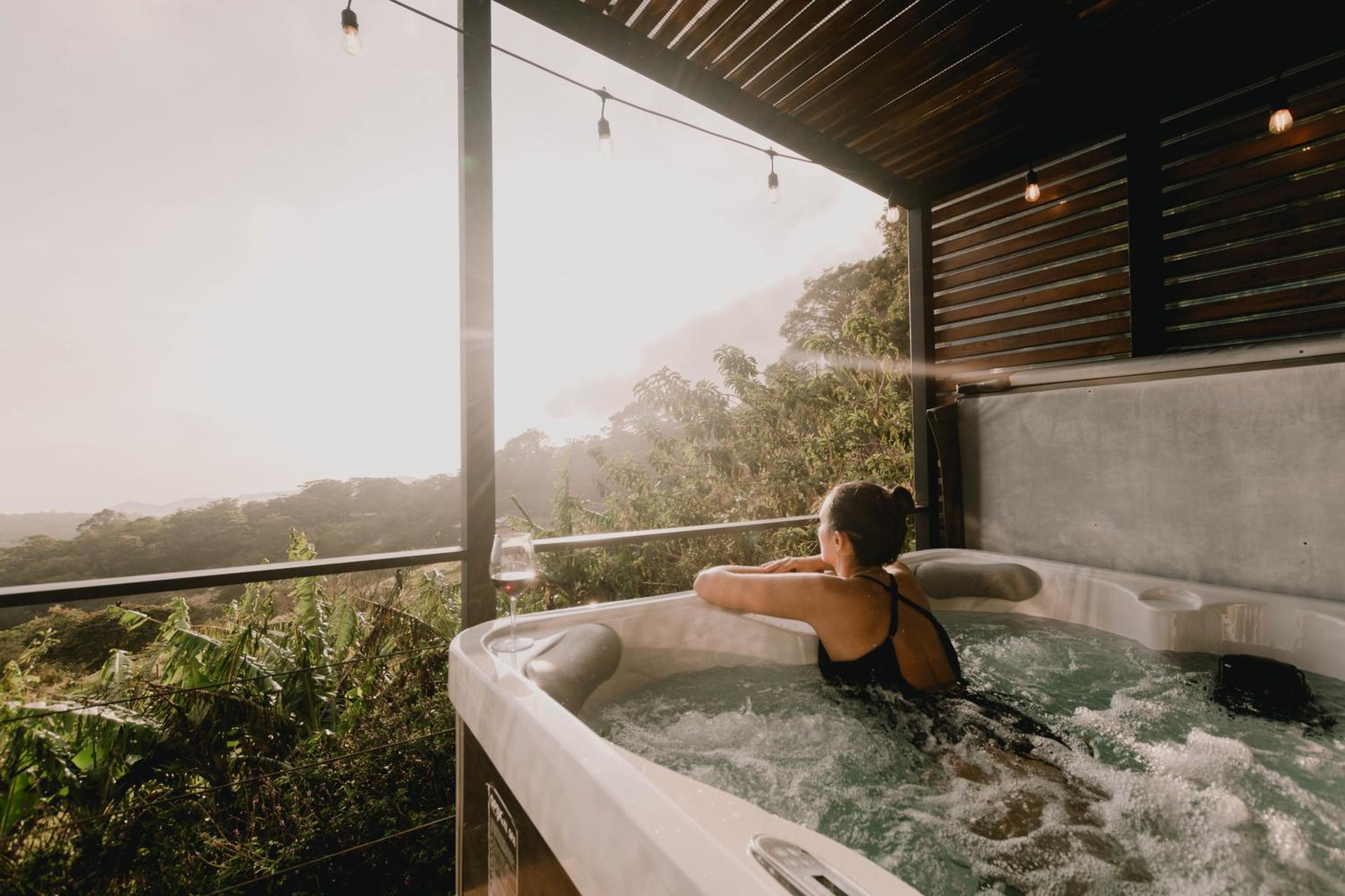 Ananta Forest - Sunset & Gulf View - Glamping Dome and Mountain House
