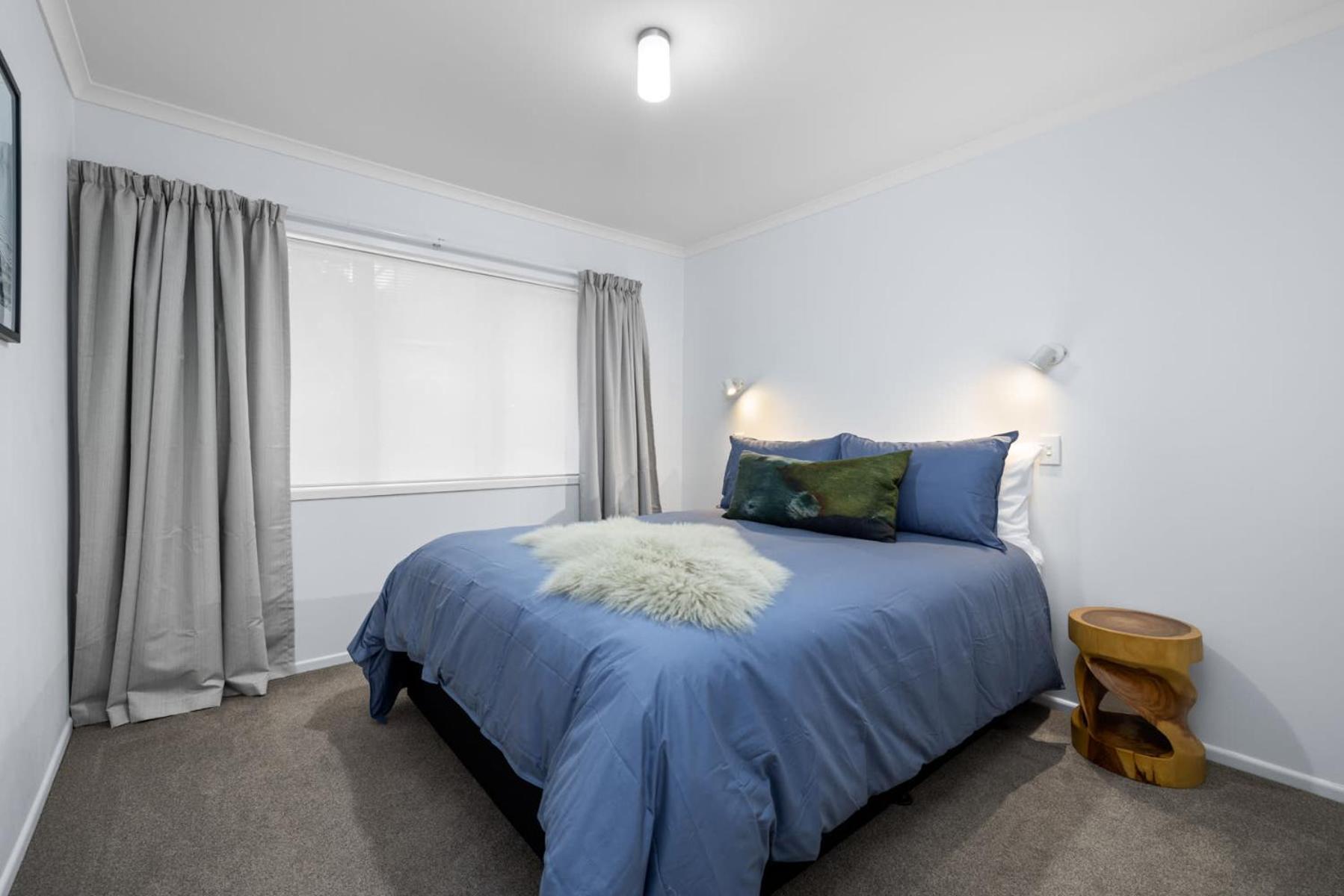 Seaside Studio with Fully equipped kitchen and laundry view 2