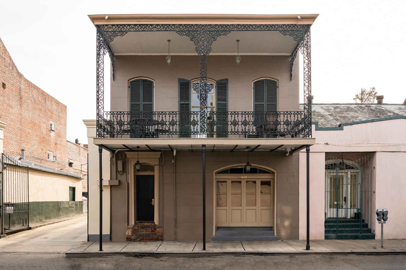 St. Philip Manor French Quarter — New Orleans