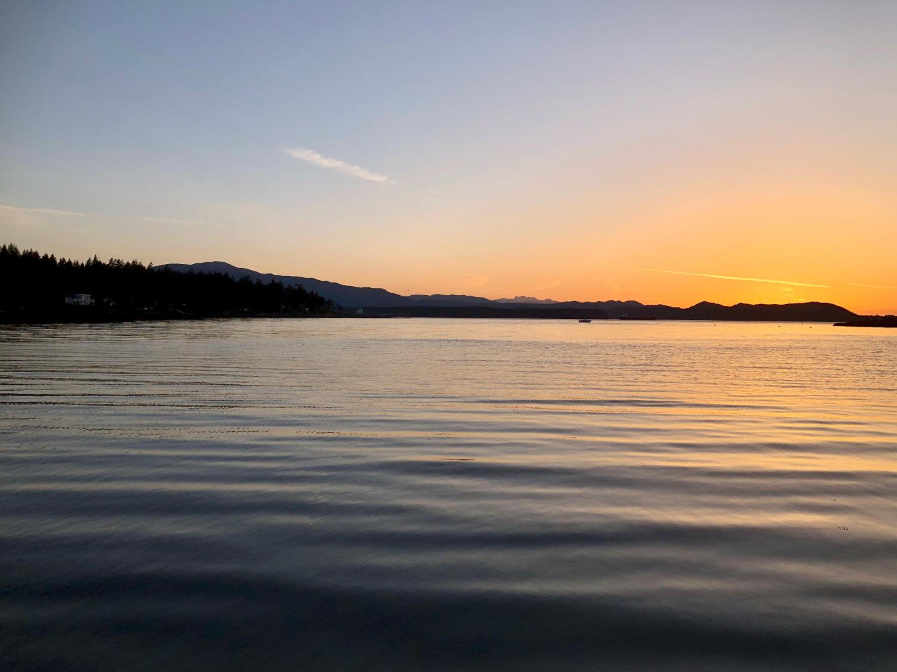 Gabriola Island B&B By The Sea