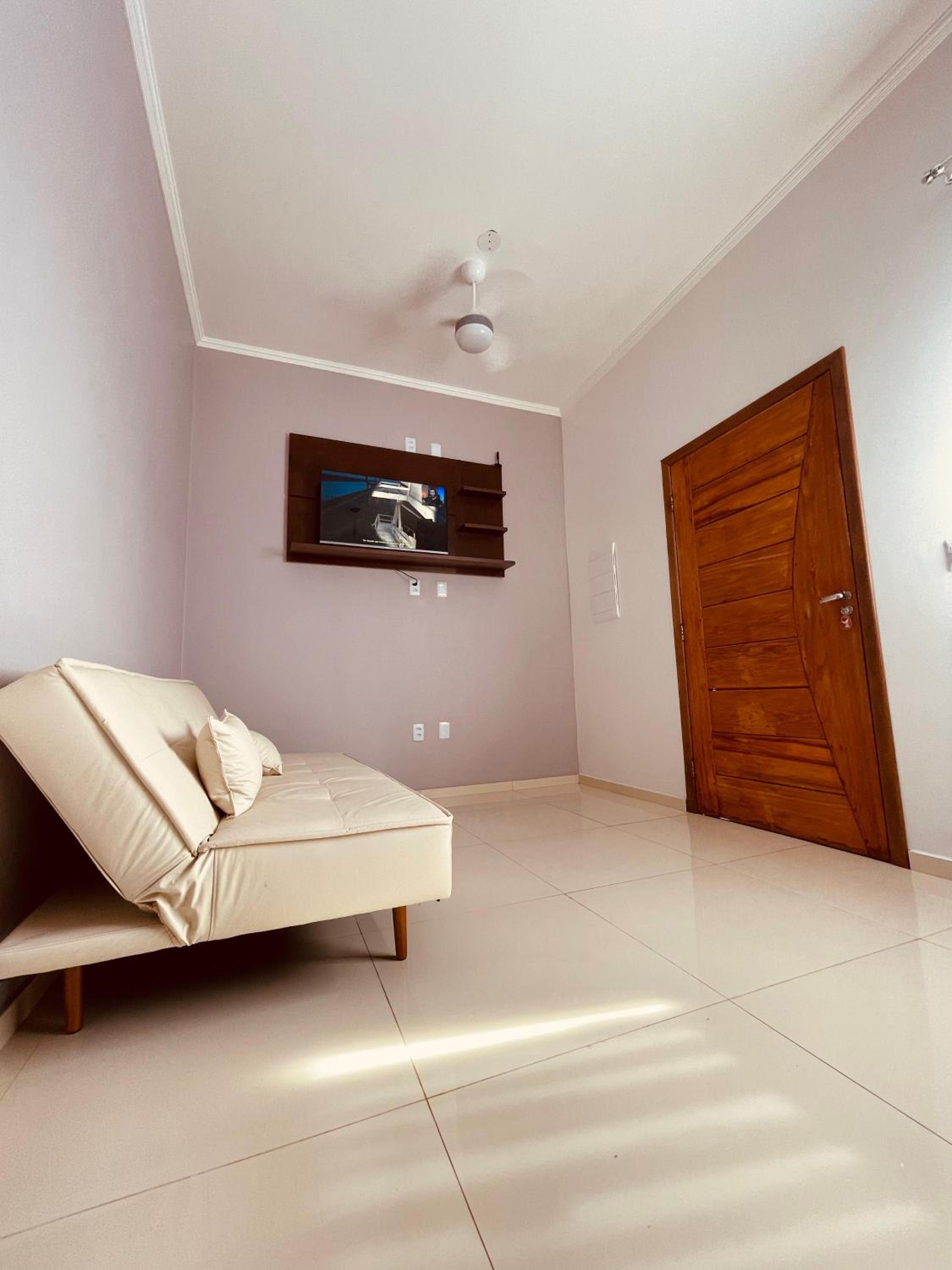 Residencial Floreana Apto Golfinho