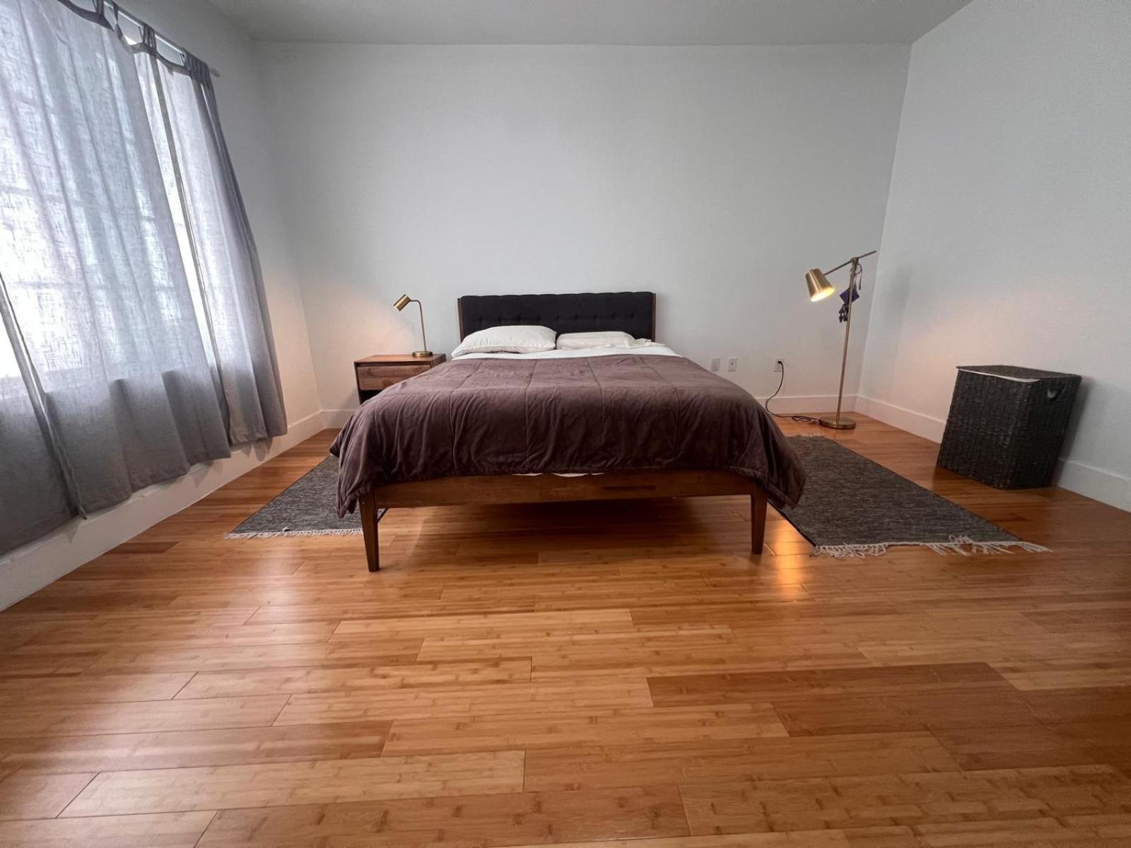 Pool and great view and Nice 1 Bedroorm with Pool in North Beach