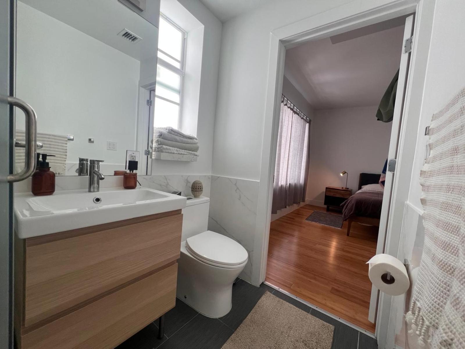 Pool and great view and Nice 1 Bedroorm with Pool in North Beach