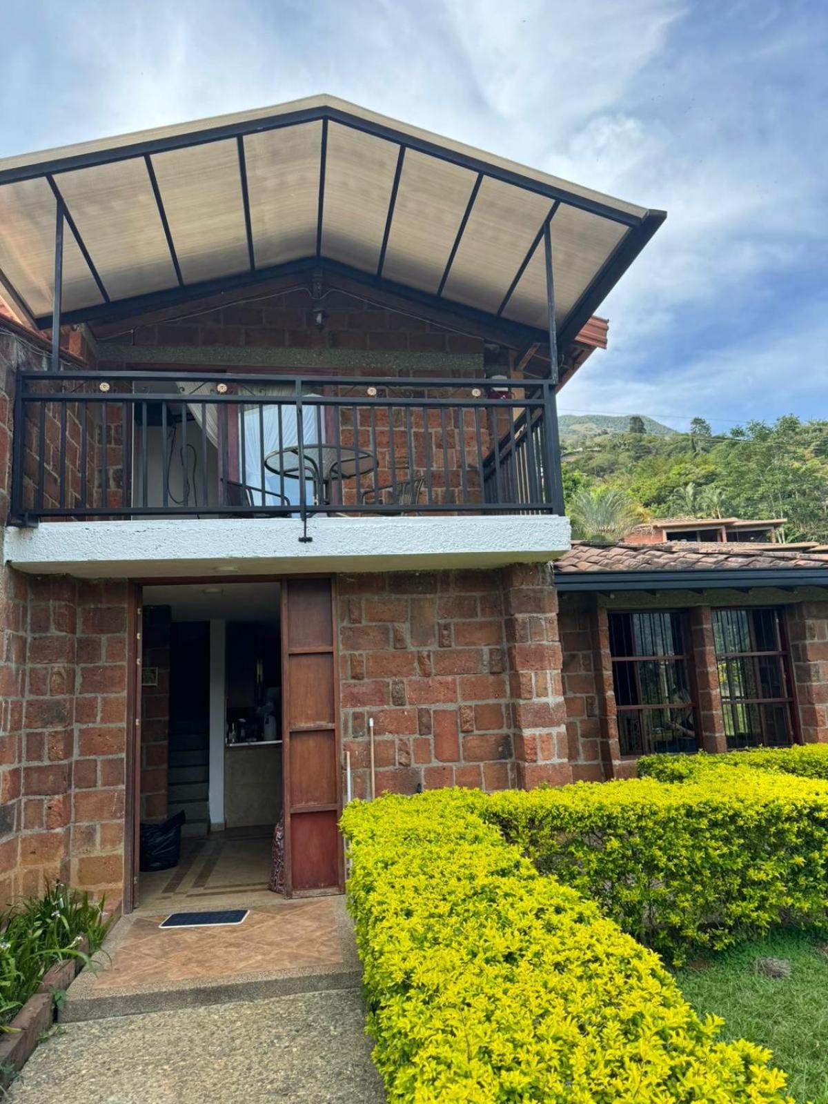 FINCA VILLA LORA GIRARDOTA