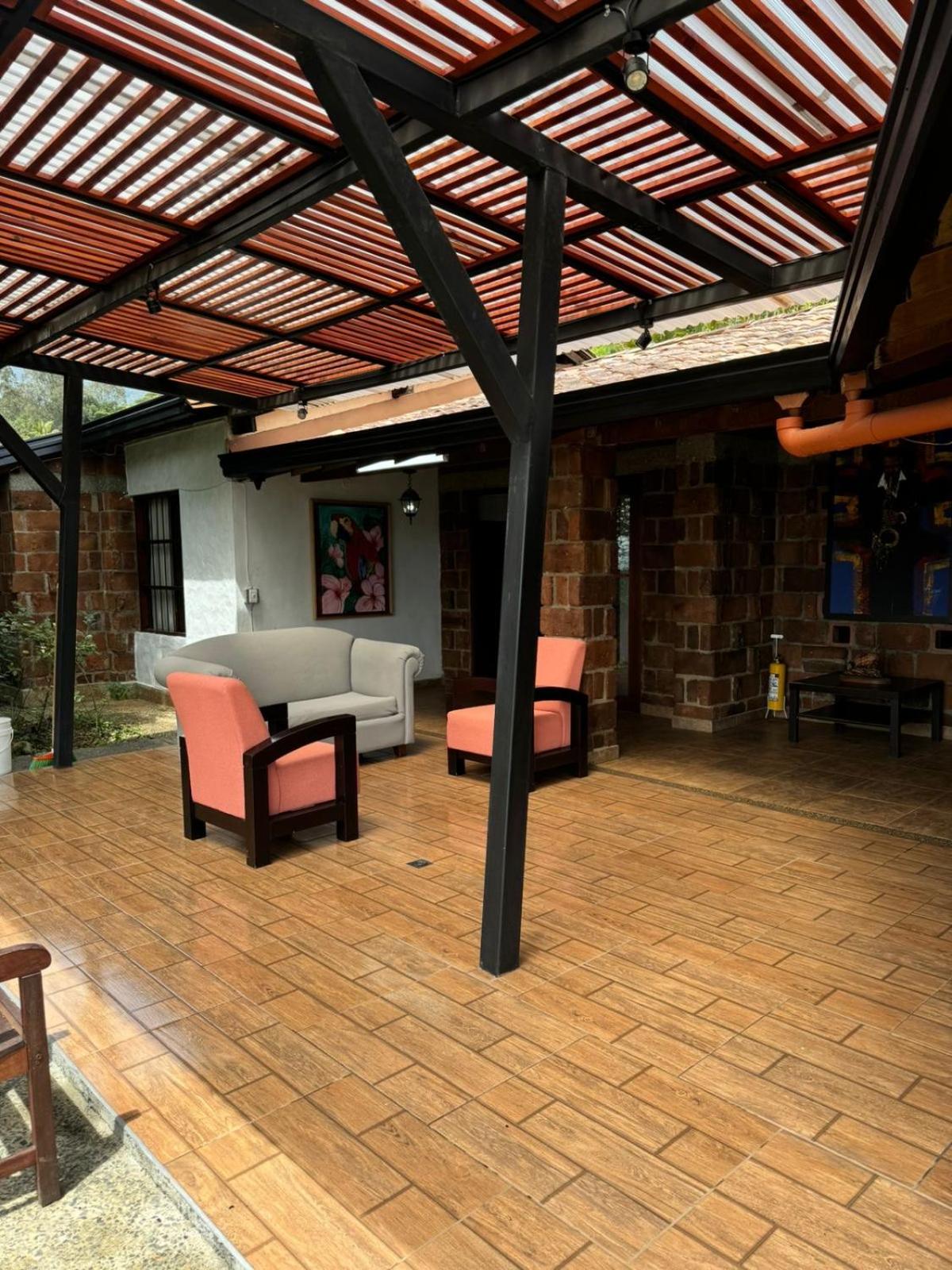 FINCA VILLA LORA GIRARDOTA