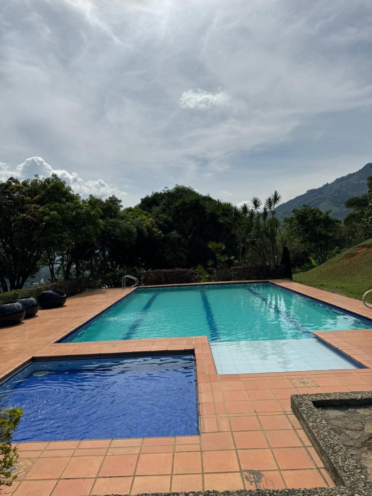 FINCA VILLA LORA GIRARDOTA