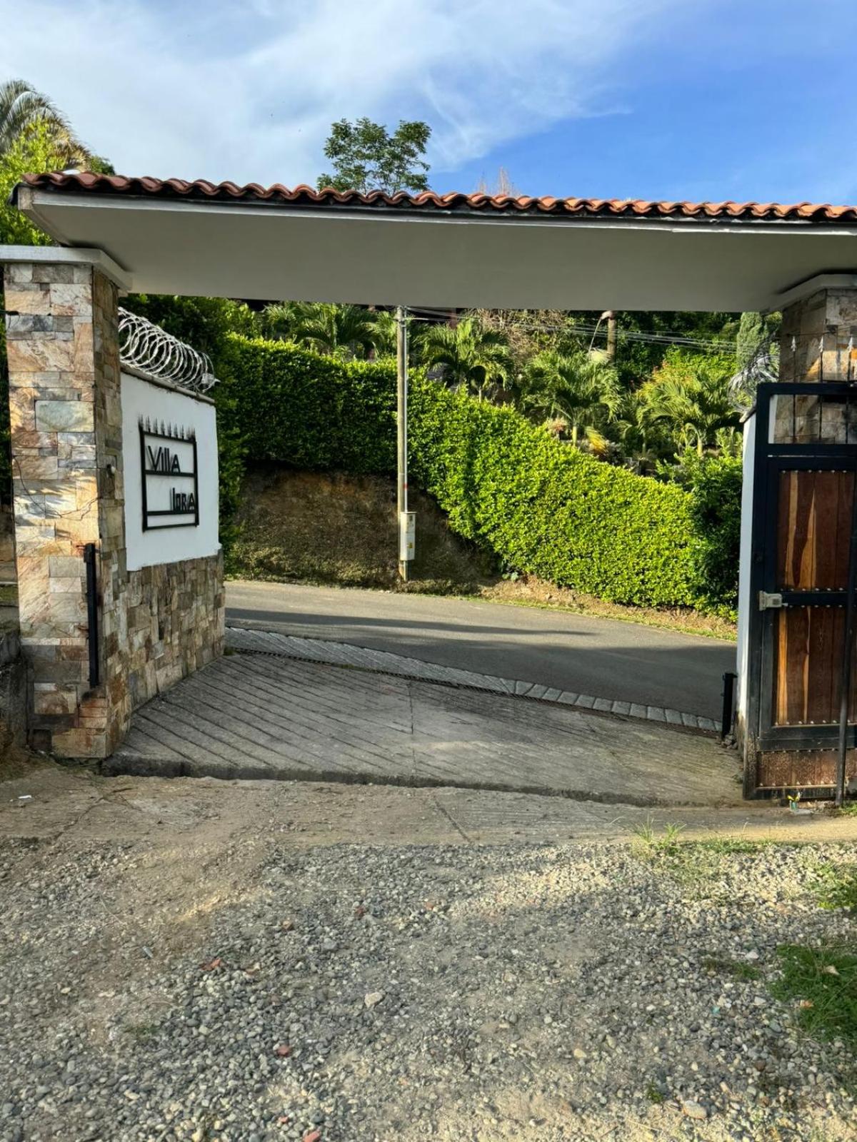 FINCA VILLA LORA GIRARDOTA