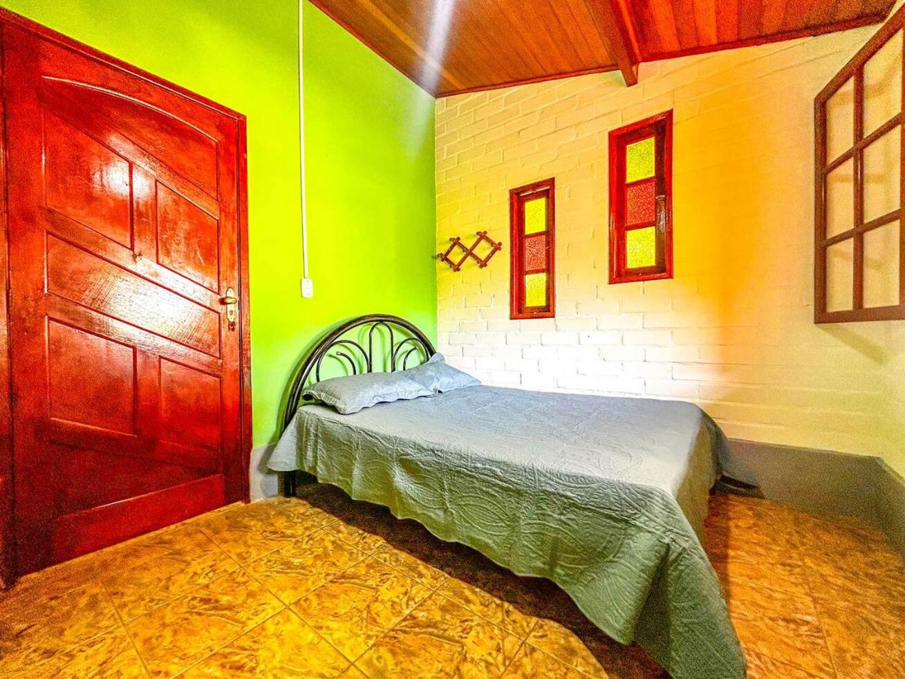Casa ampla com Wi-Fi e churrasq em Cabo Frio RJ