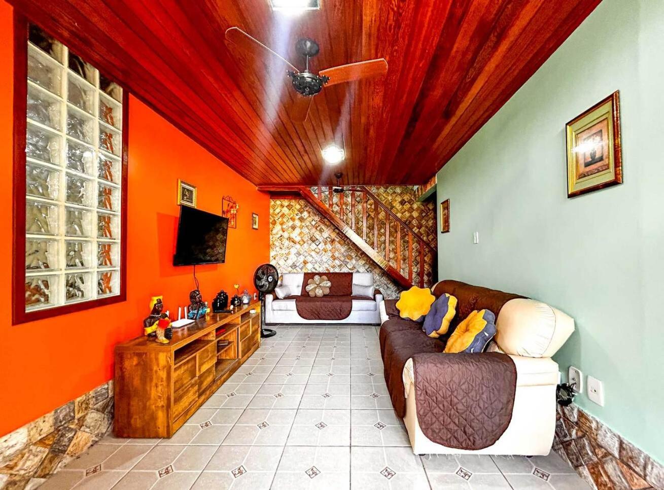 Casa ampla com Wi-Fi e churrasq em Cabo Frio RJ