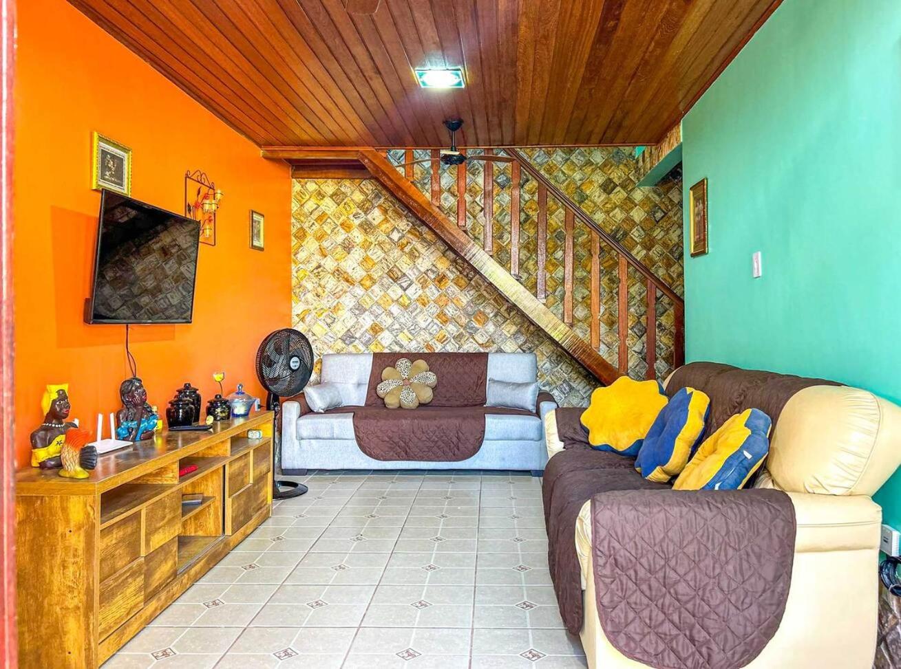 Casa ampla com Wi-Fi e churrasq em Cabo Frio RJ