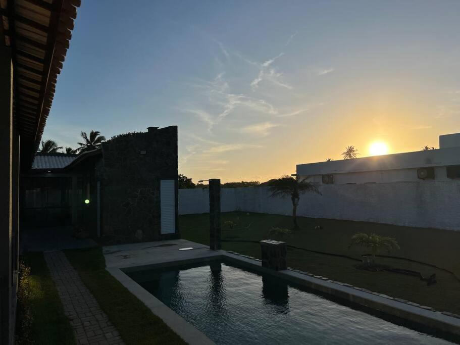 Casa Recanto Bomfim - 700 metros da Praia - 05 Suítes climatizadas com área de lazer incrível - Aracaju