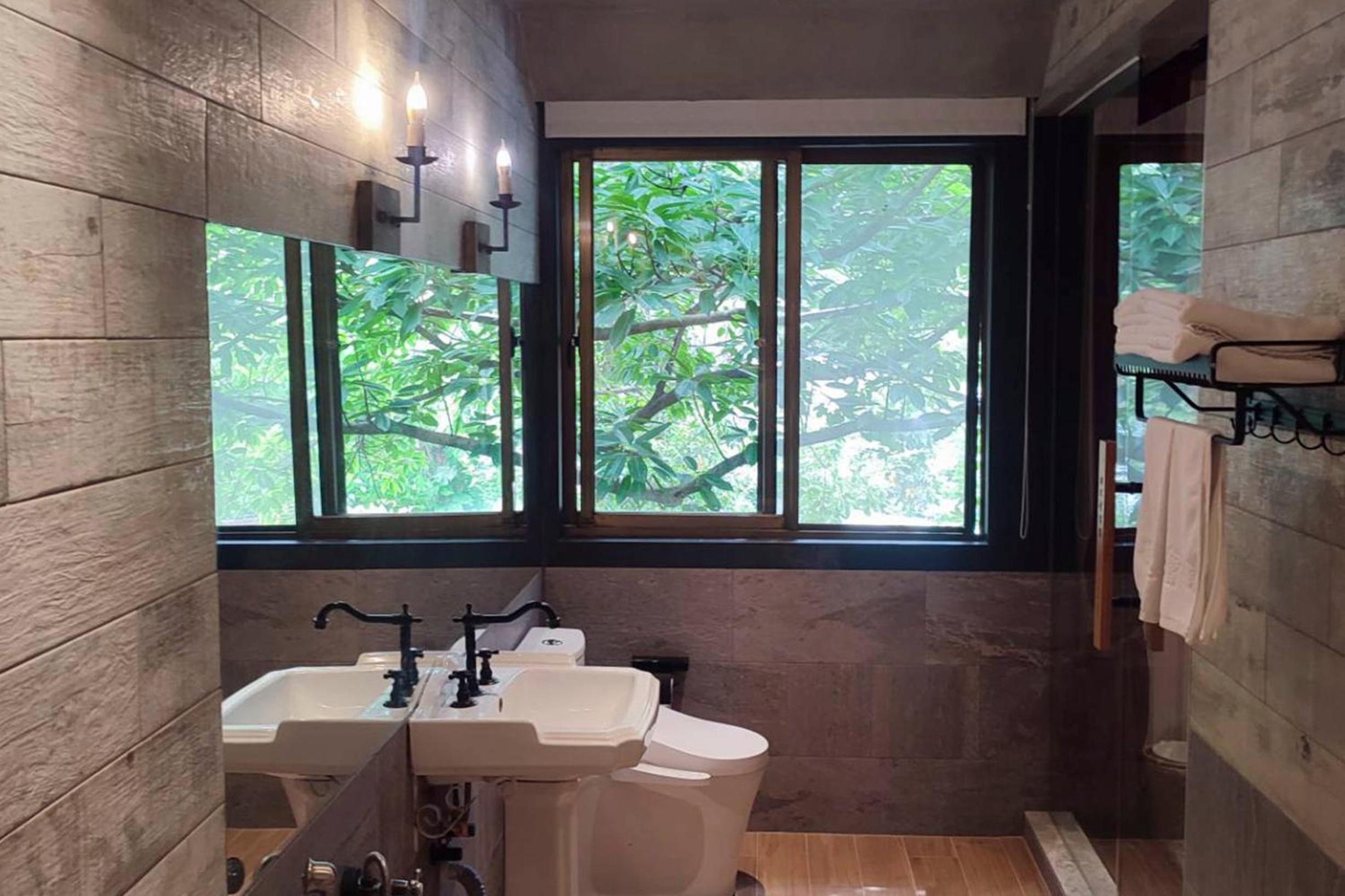 Kyokusui Hotspring Hotel
