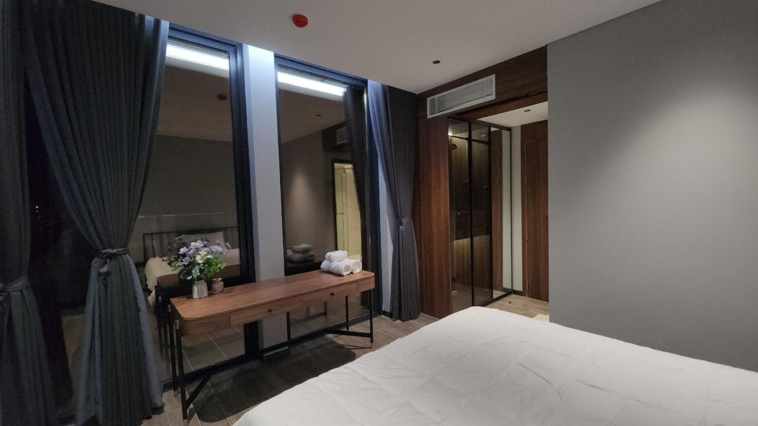 LUXURY VILLA with 5 BEDROOMS RIVER VIEW view 5