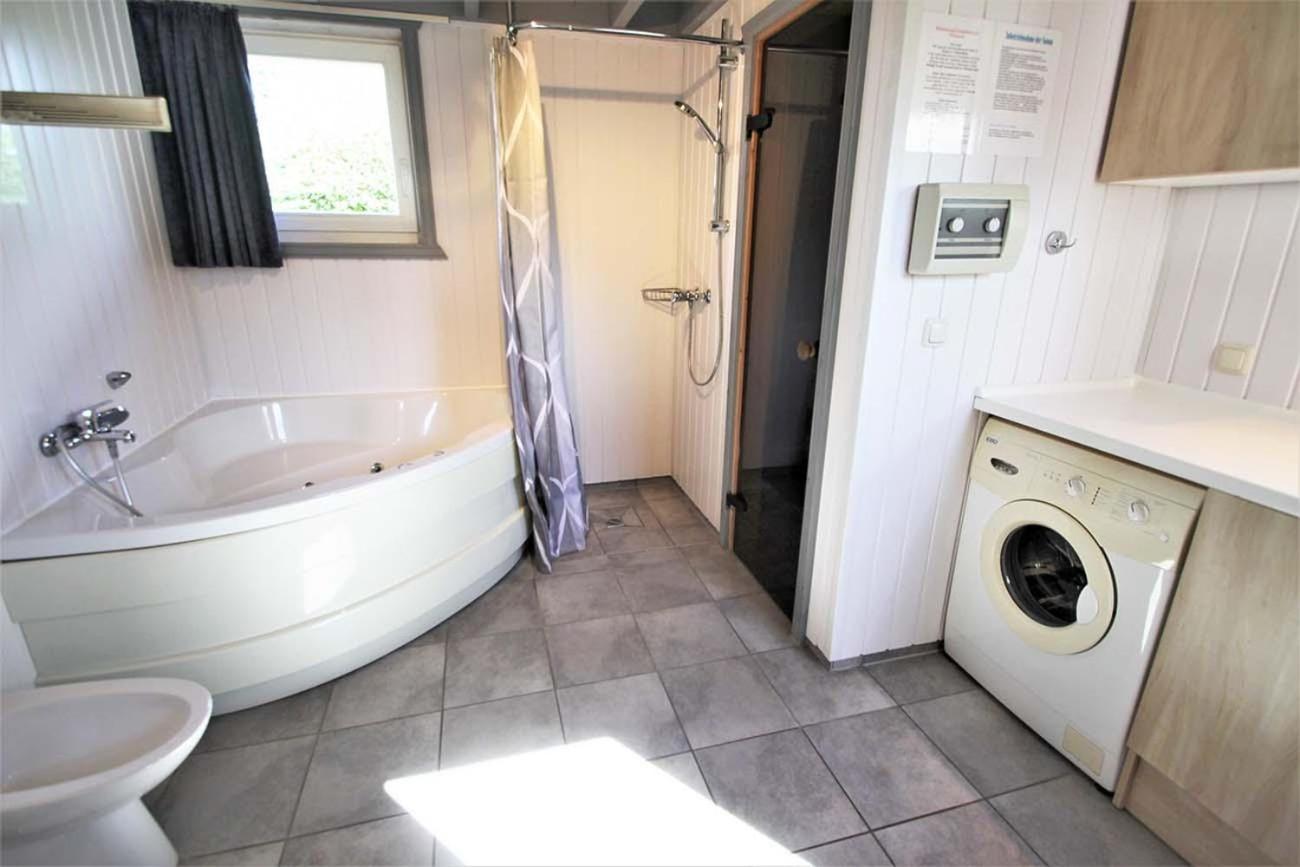 Wildgans 10 en Rechlin — bathroom