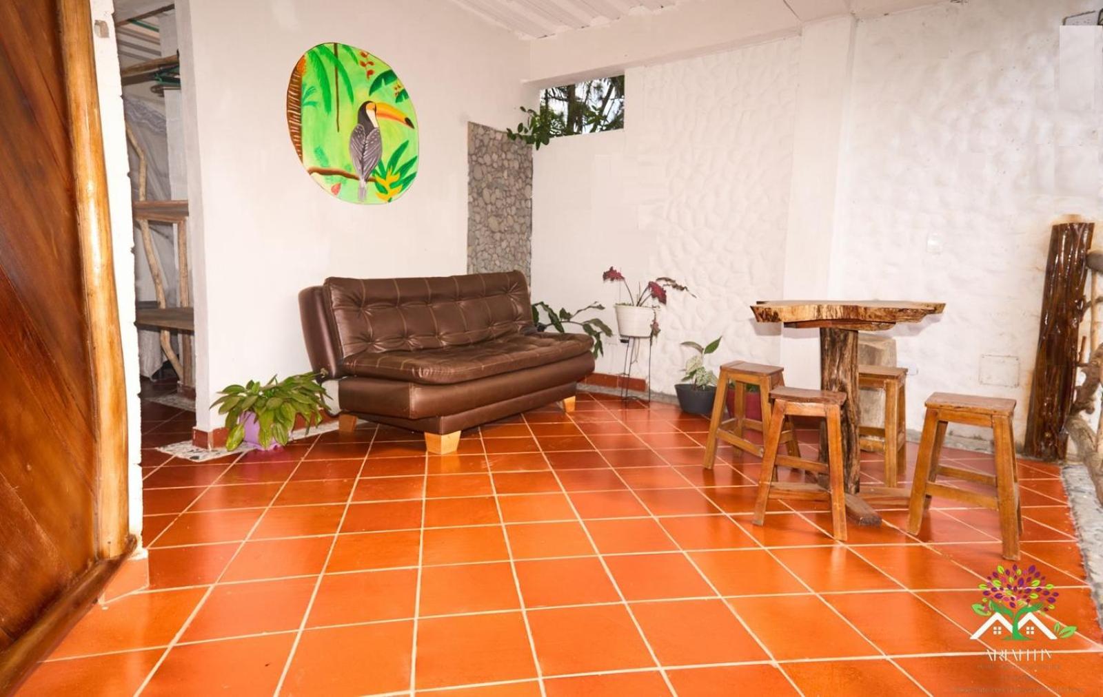 Hostal Ariantiy