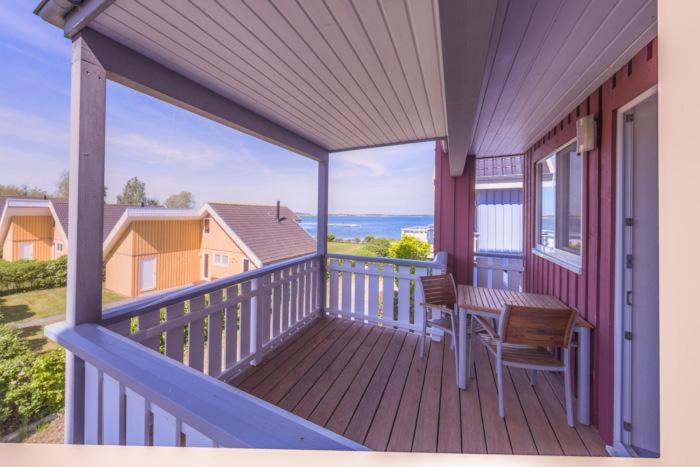 Mitteldeck 413 view 2