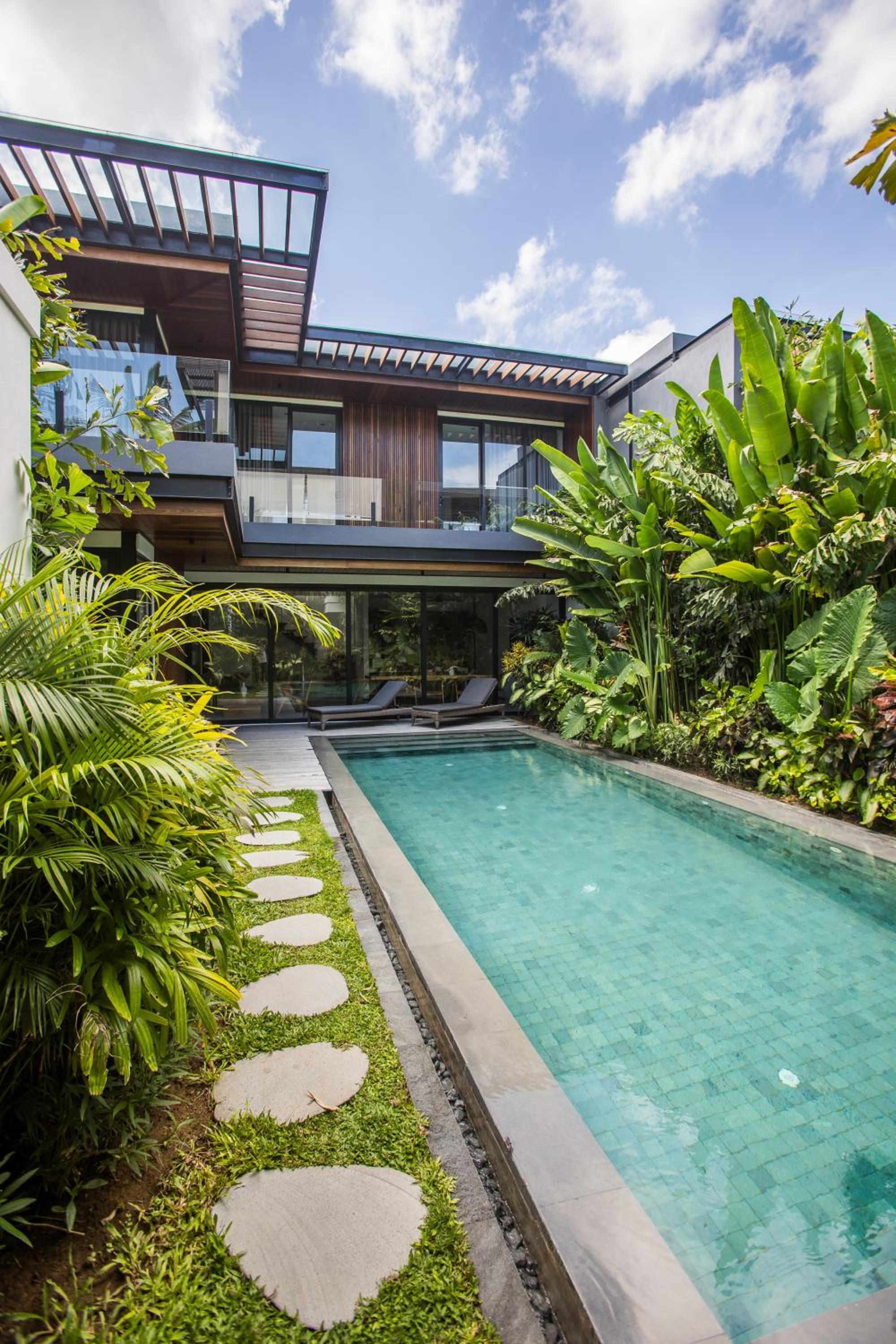 New 4br Villa 200m To The Beach Canggu view 2