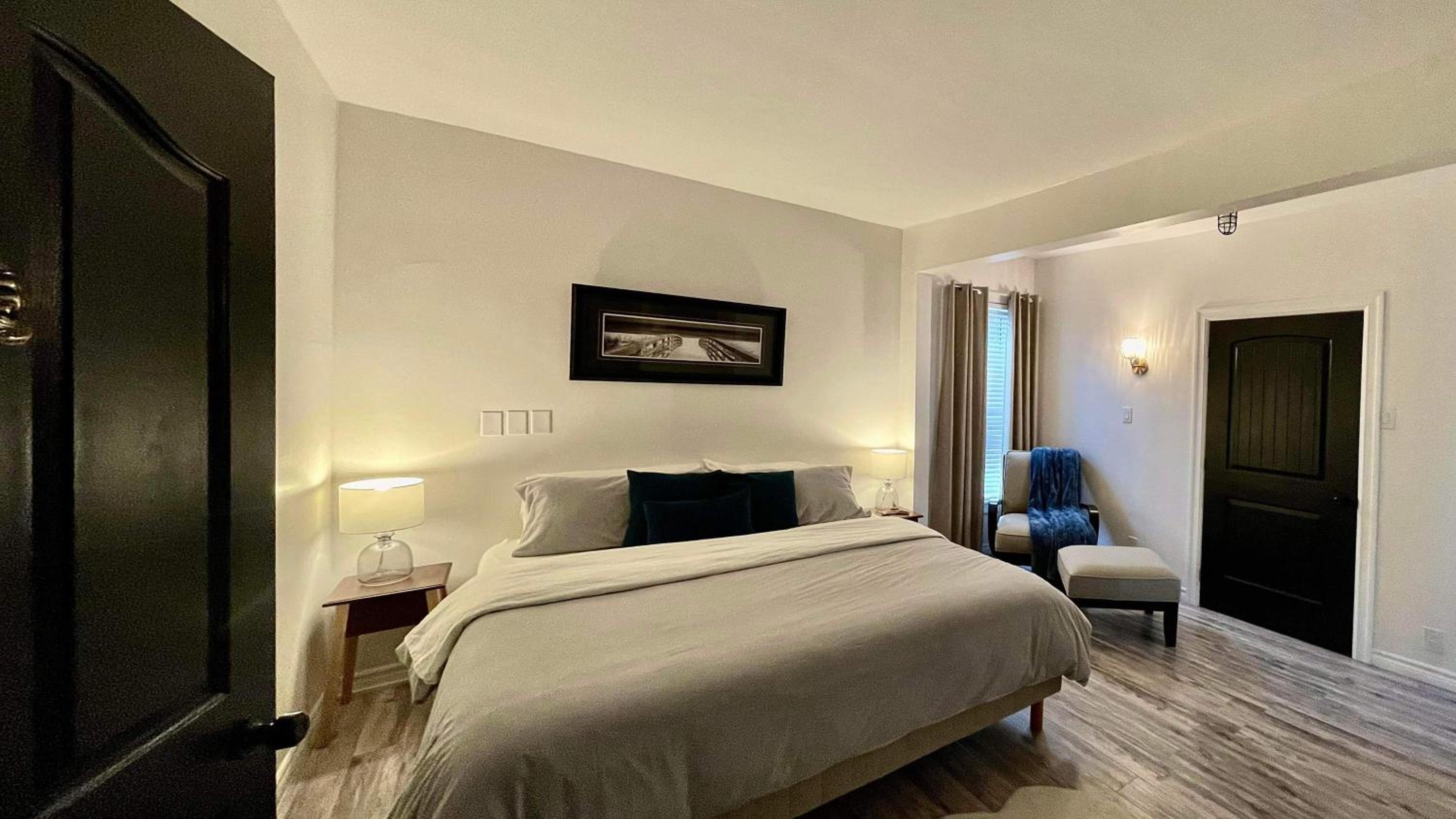 Alma 2 bedroom Sleeps 6