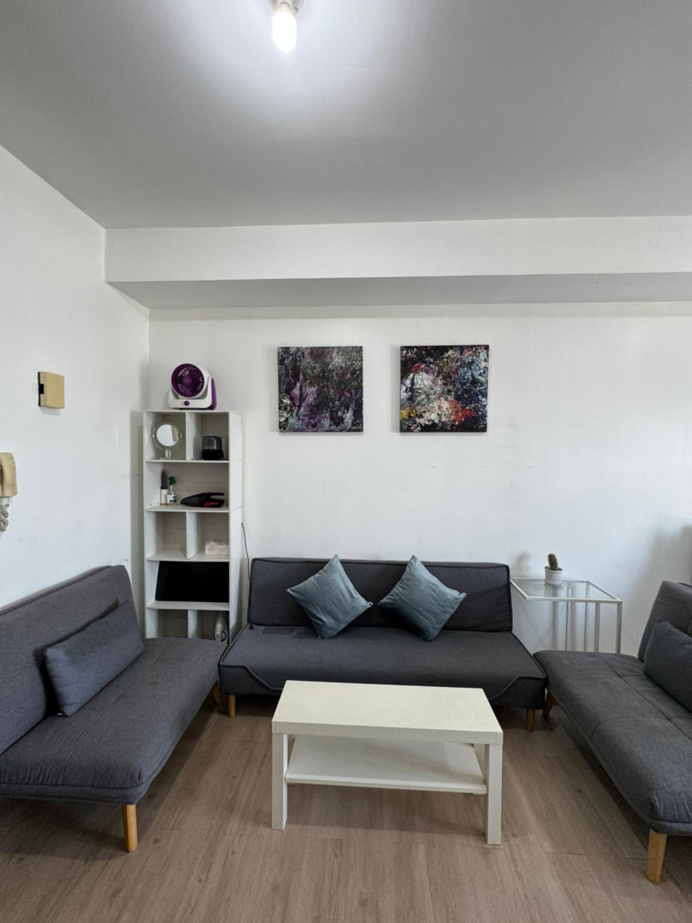 Vinia Infinity Studio 1 Near Malls with WiFi and Netflix view 3