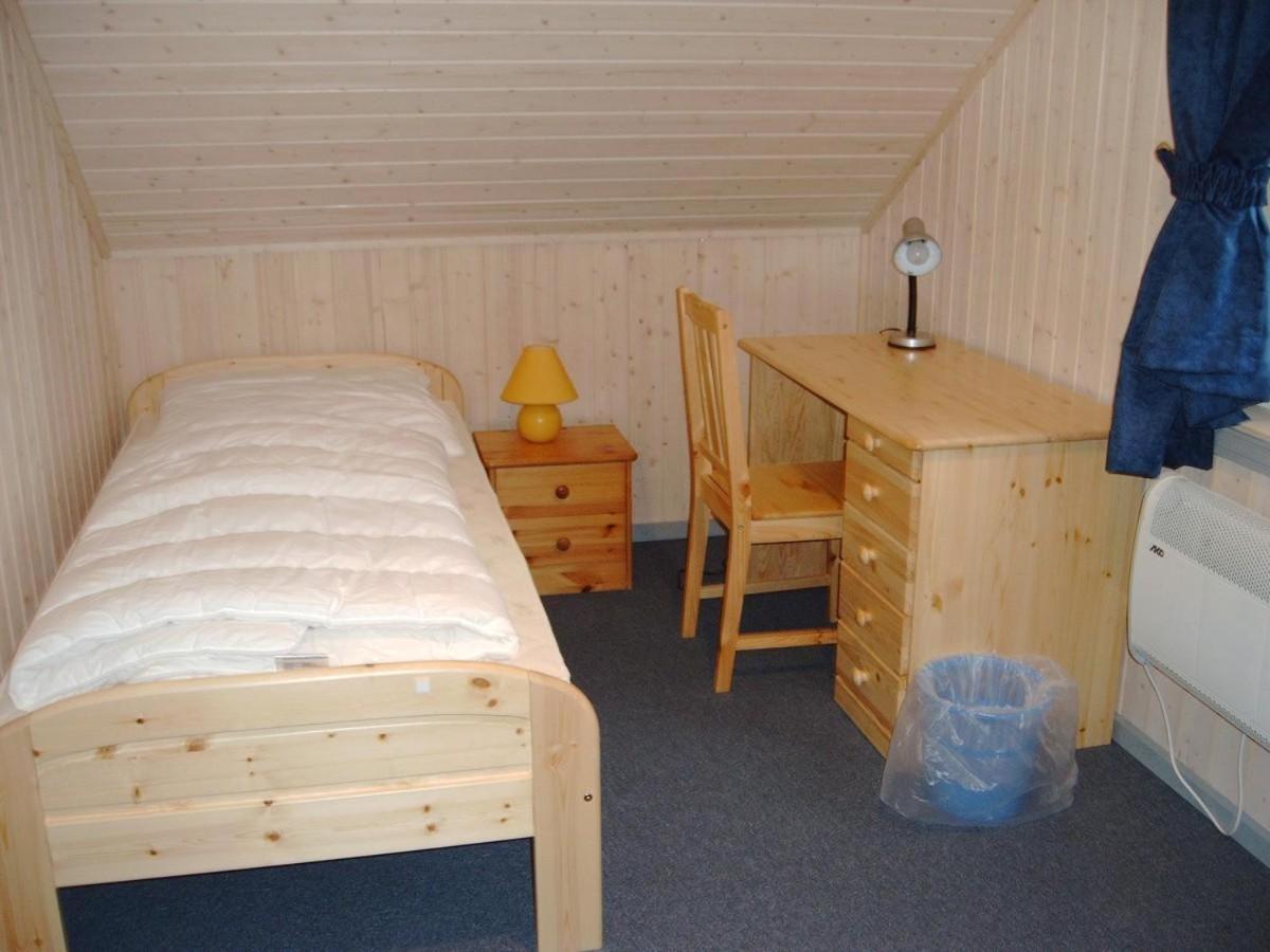 Photo 9