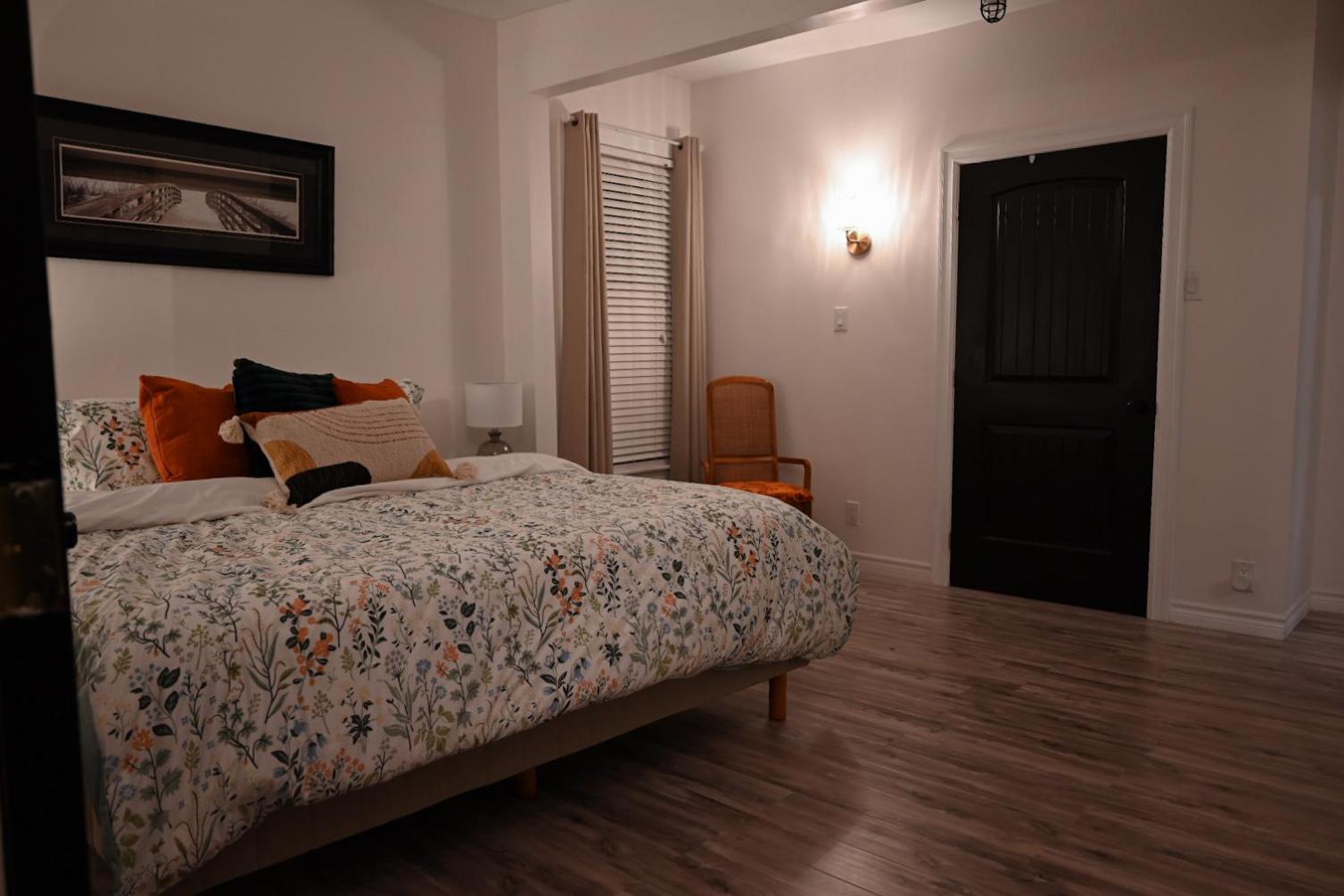 Alma 2 bedroom Sleeps 6