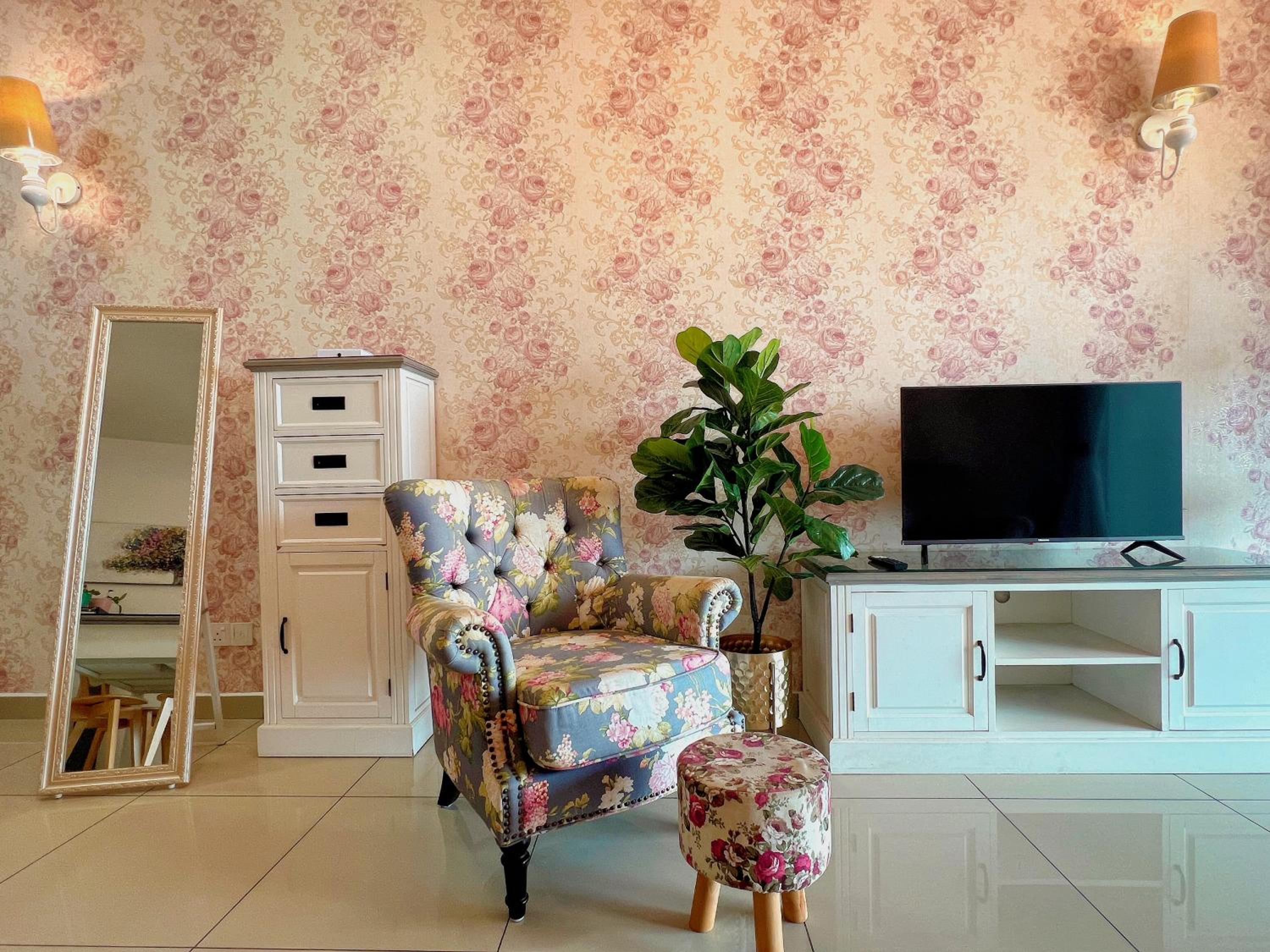 Ipoh Majestic Cozy With Baby Cot -6 PAX- FREE Parking by AfterTea Home photo 1