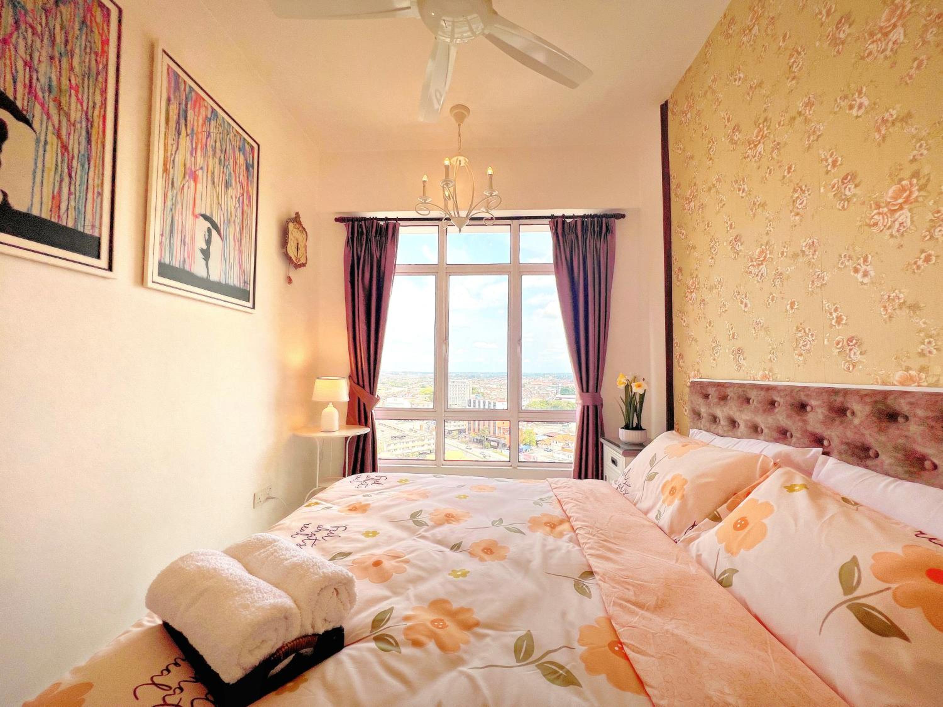 Ipoh Majestic Cozy With Baby Cot -6 PAX- FREE Parking by AfterTea Home photo 8