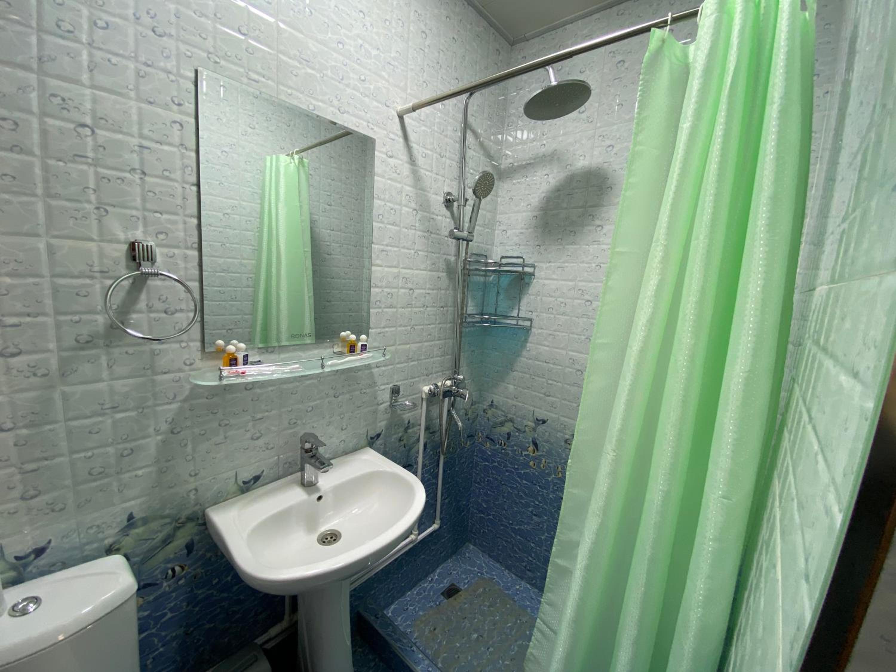 Photo 10